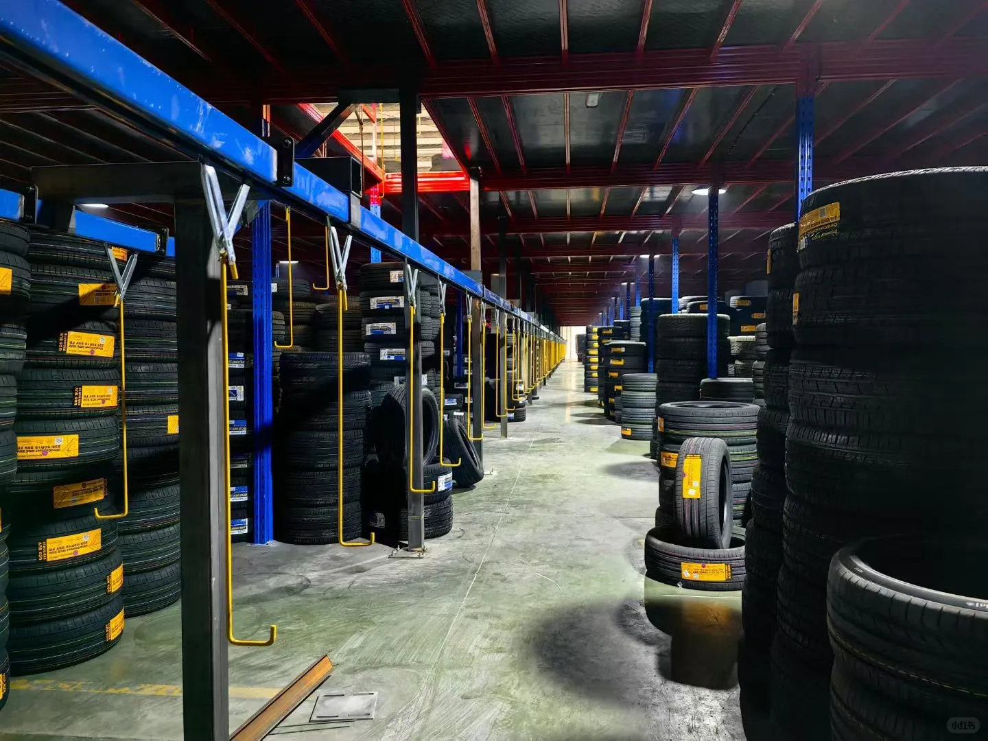 我爸让我在网上卖轮胎 笑死了 谁买啊