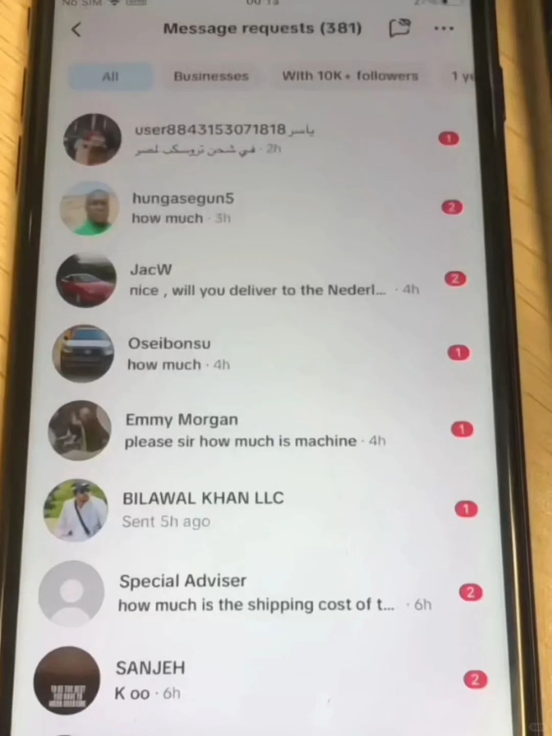 每天醒来200+询盘,根本回不完...