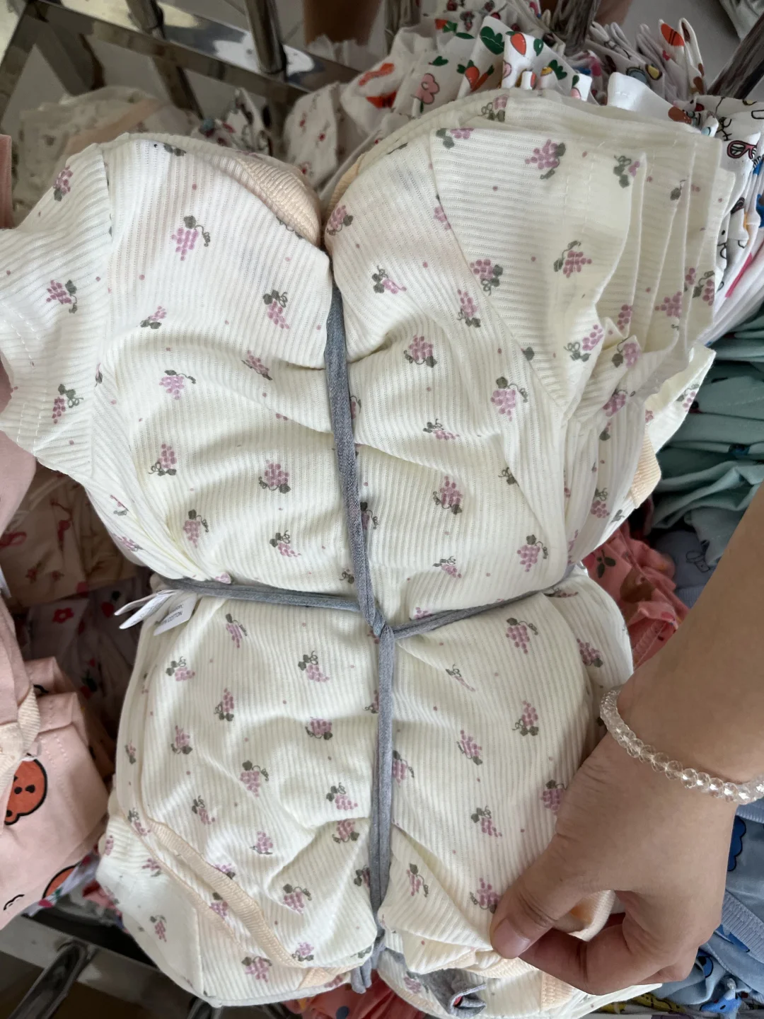 源头工厂直批 婴儿哈衣