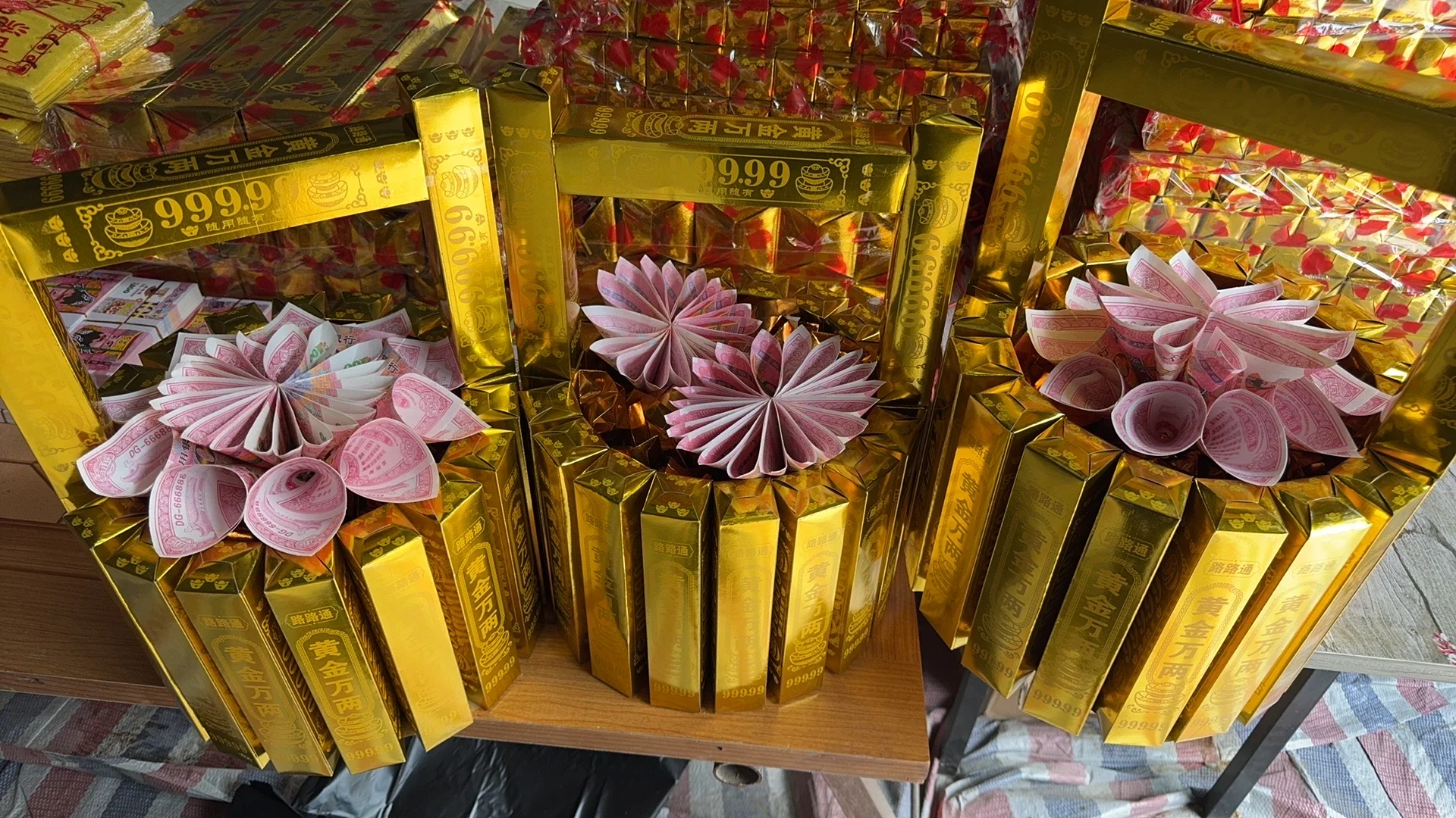 殡葬用品批发怎么找“源头好价”？00后自家厂