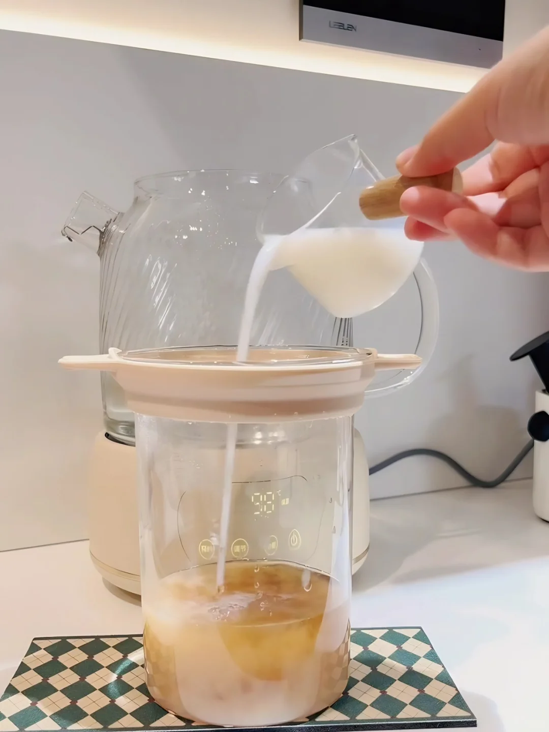 不买拼接壶买全玻璃养生壶,后悔了吗