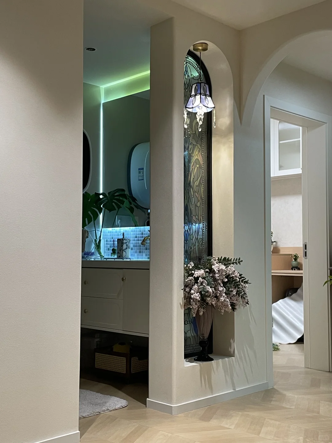 2.7K做的艺术玻璃值得吗 感觉花冤枉钱了