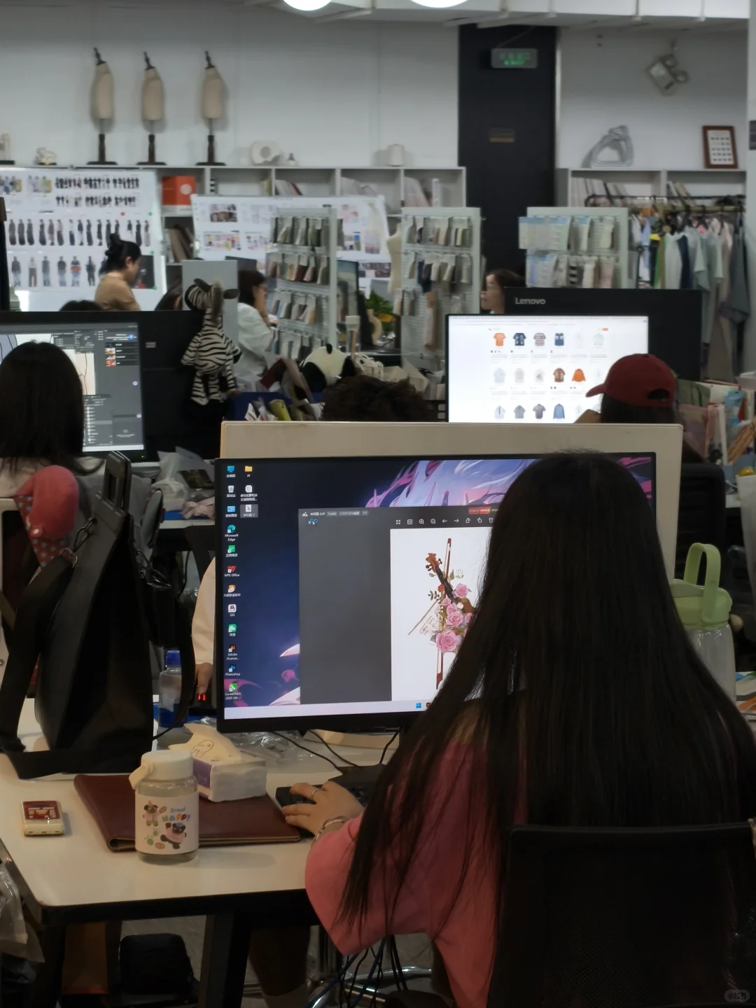 自荐信?我们就是你在找的服装设计团队