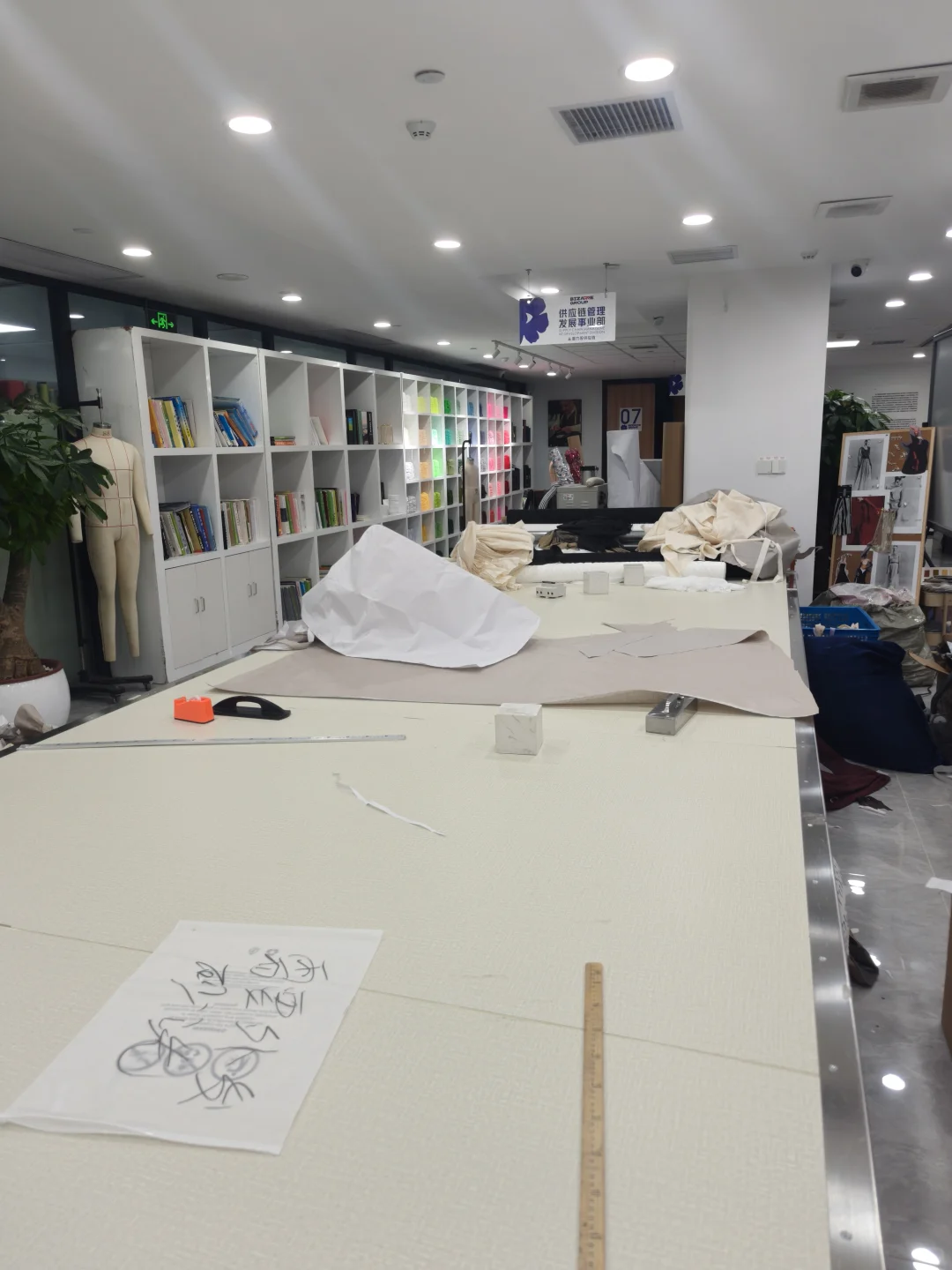 自荐信?我们就是你在找的服装设计团队