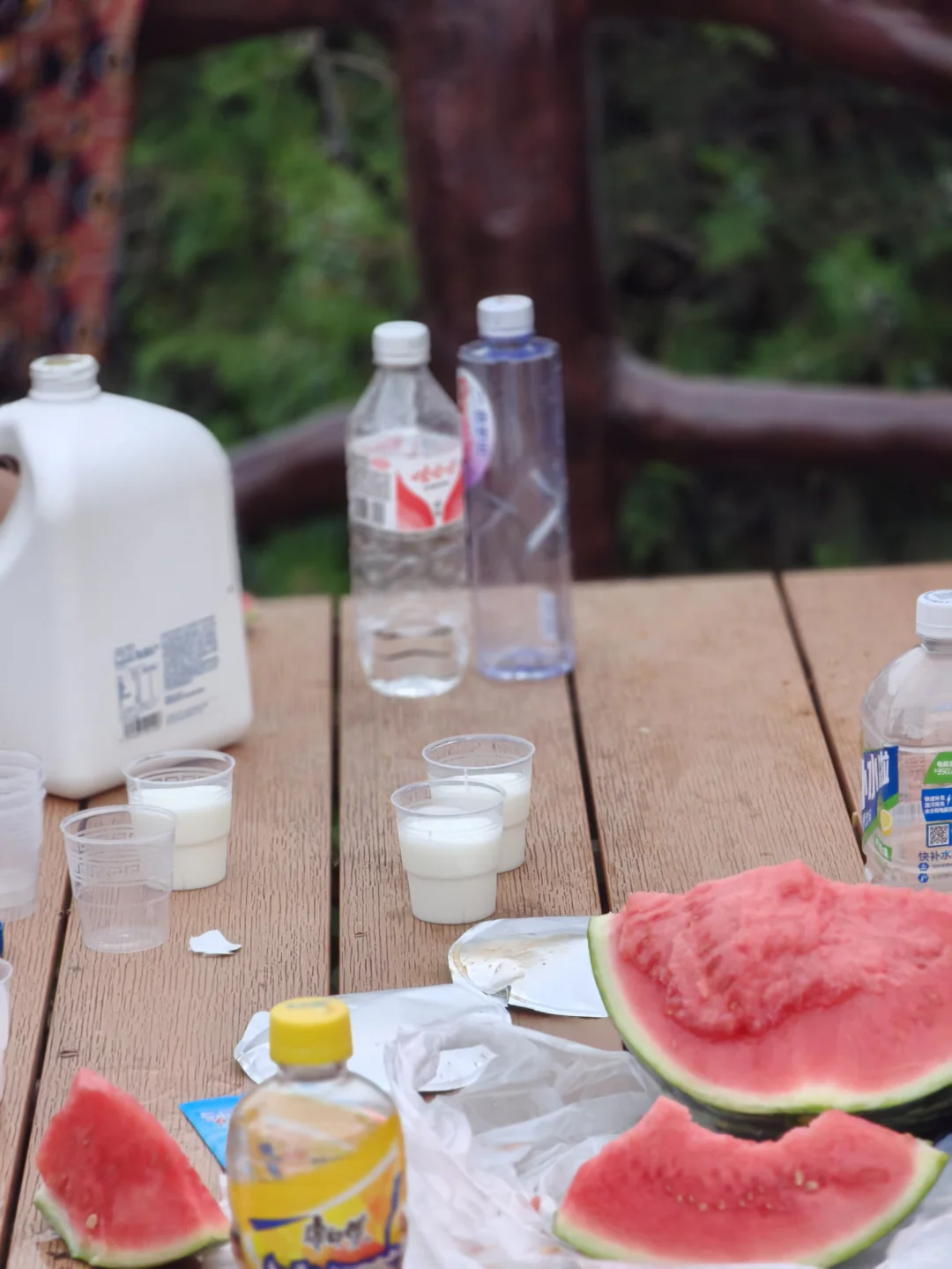 又见鬼笑石：爬山需要随时补充蛋白质