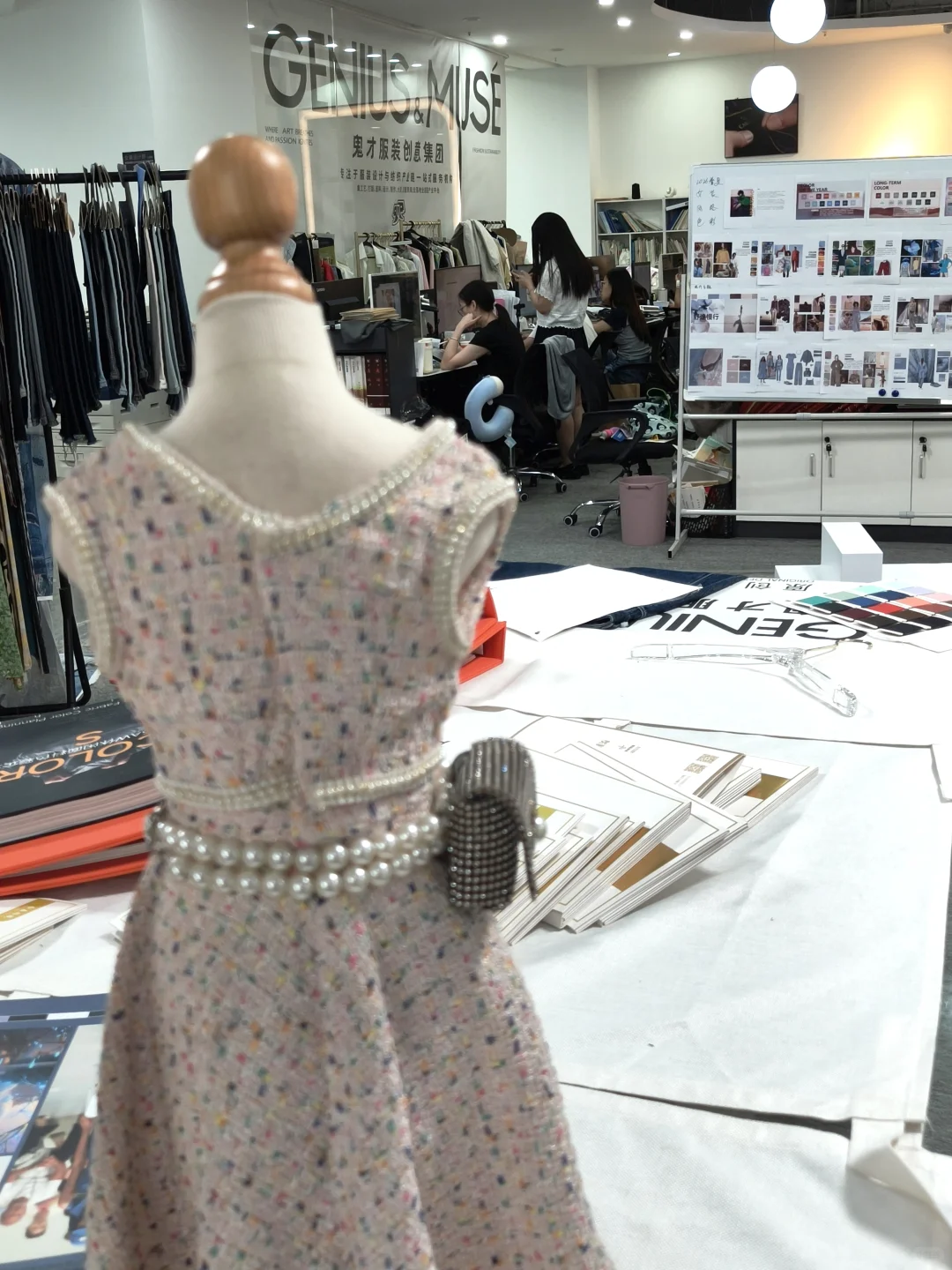 自荐信?我们就是你在找的服装设计团队