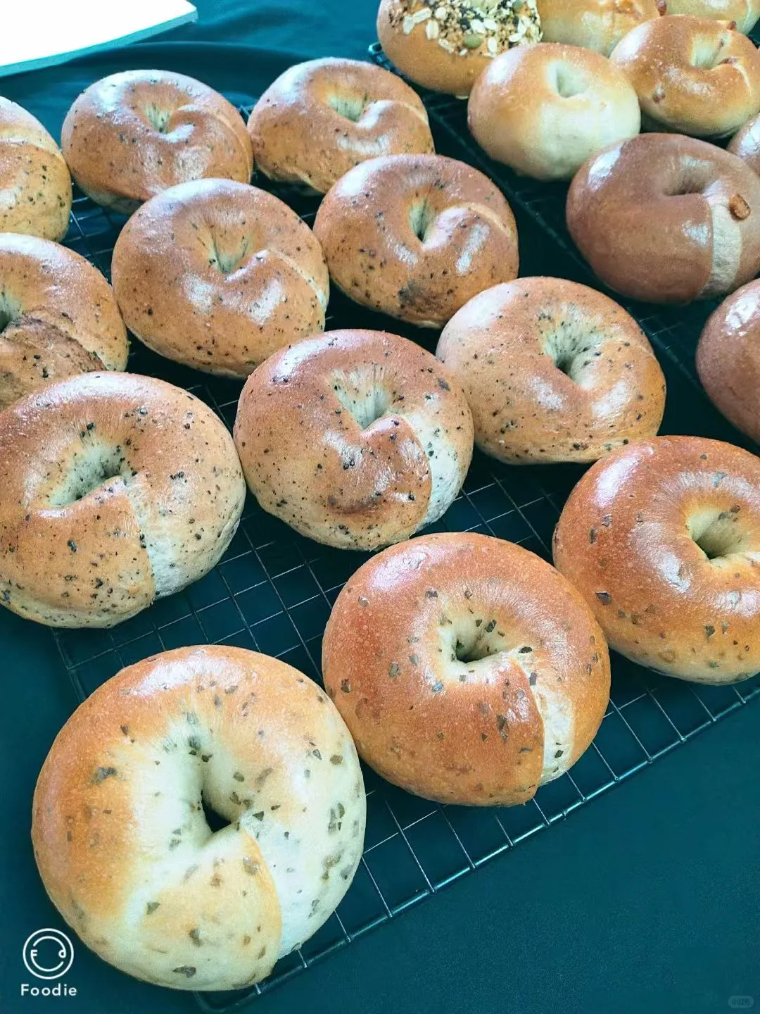 阳江。当日鲜制面包，下午出炉。