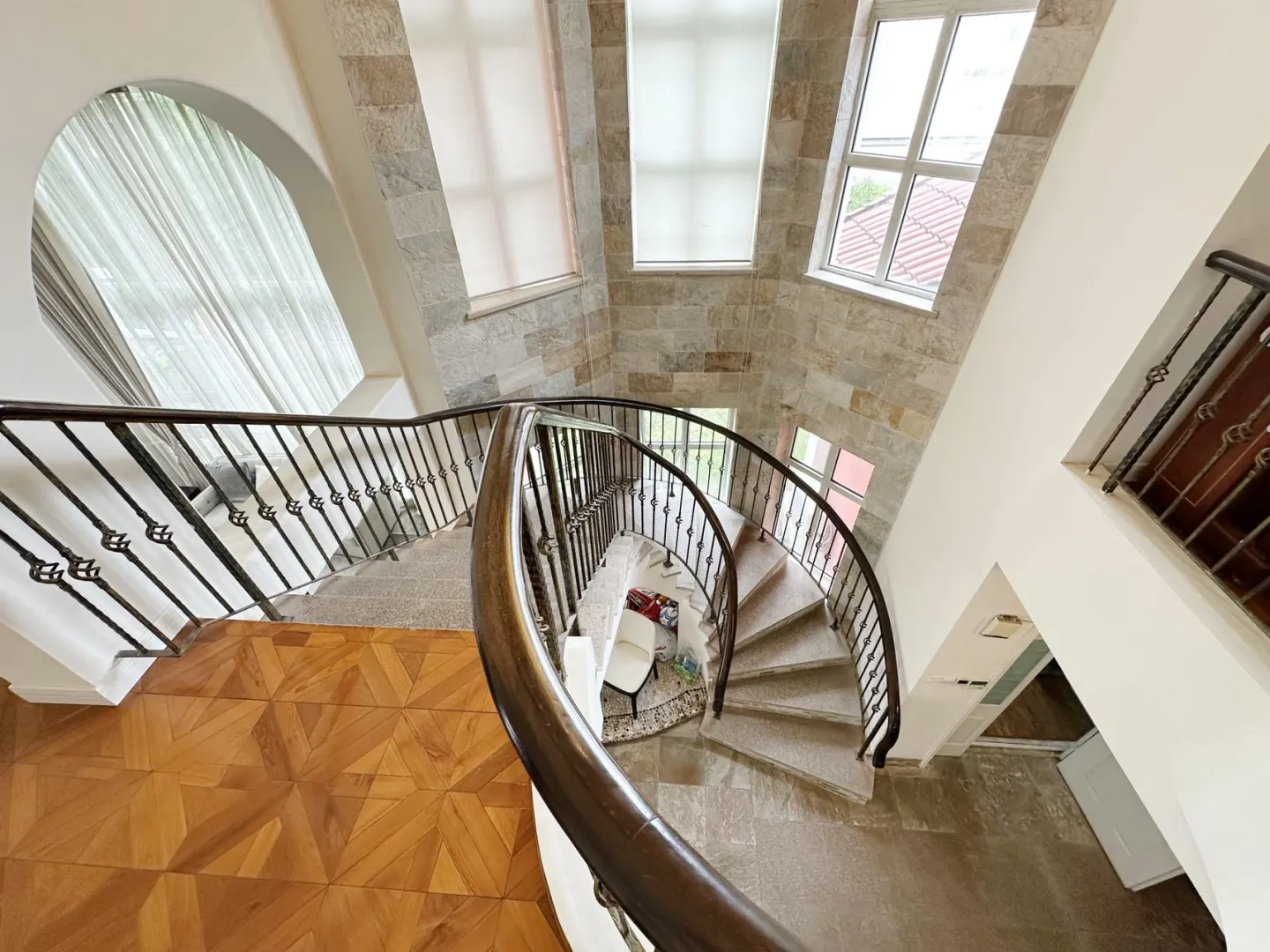 会展中心旁 美式草原风格独栋