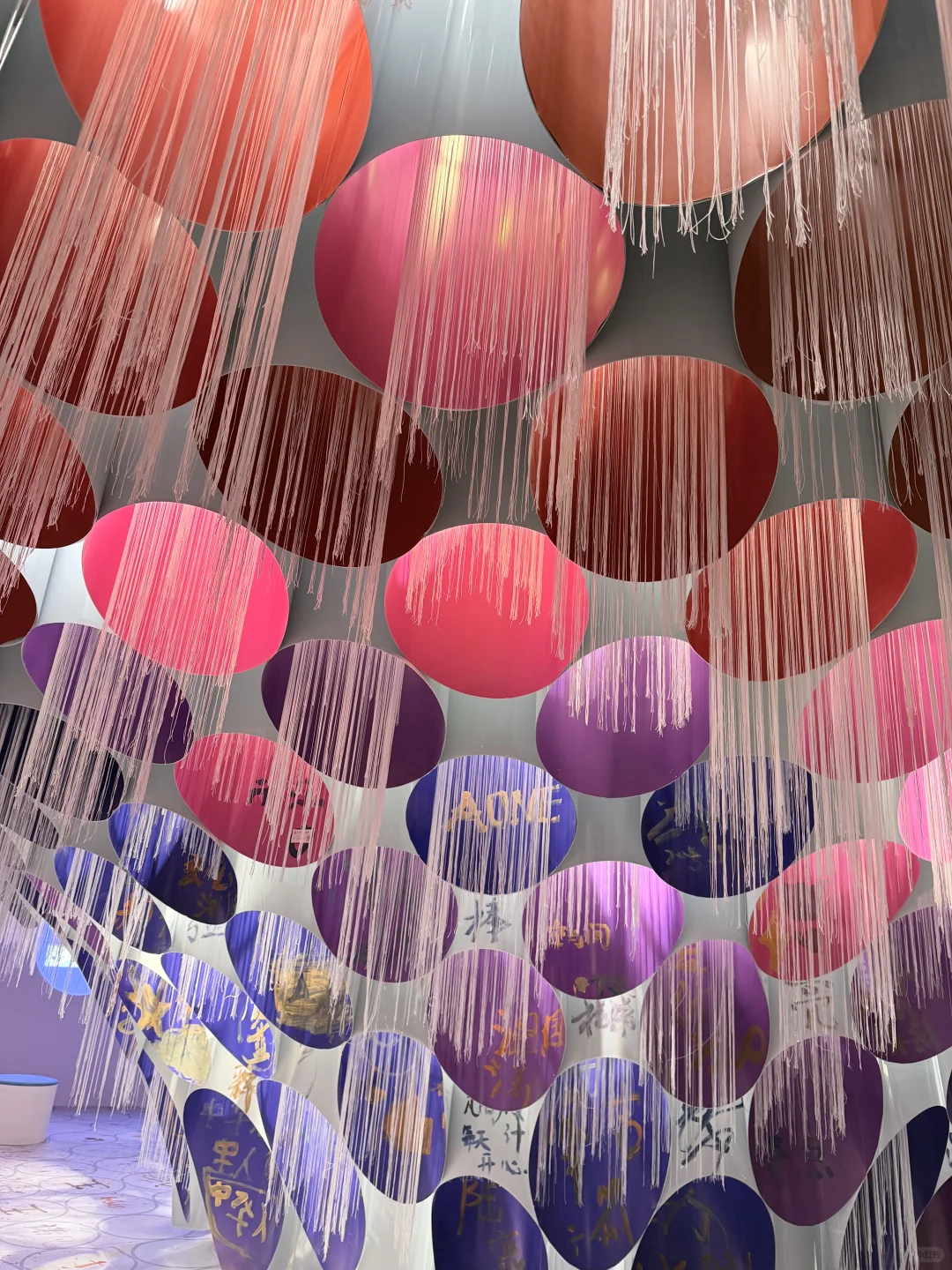 南宁设计师广州看展｜充电学习灵感炸了?