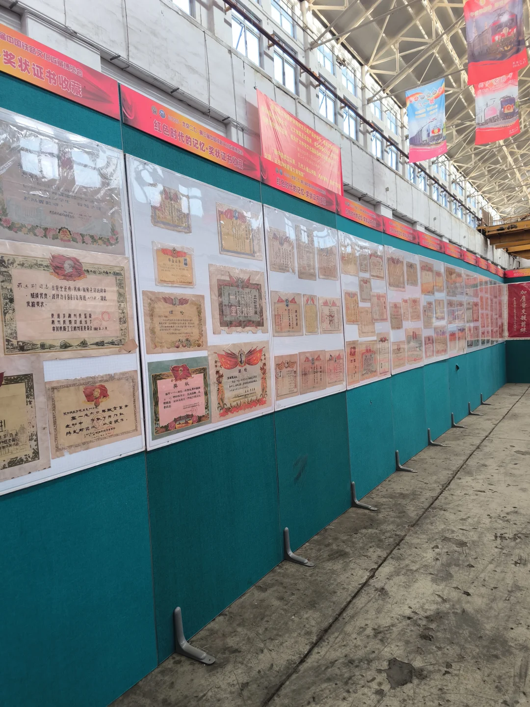 ?别跑空!二七车厂铁路展