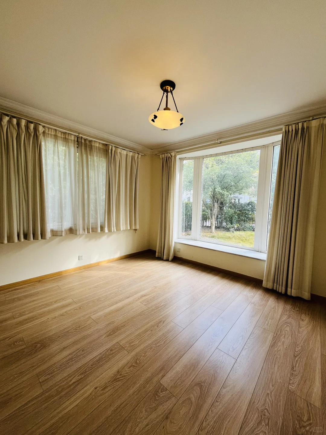 会展中心零距离 美式小独栋 大花园