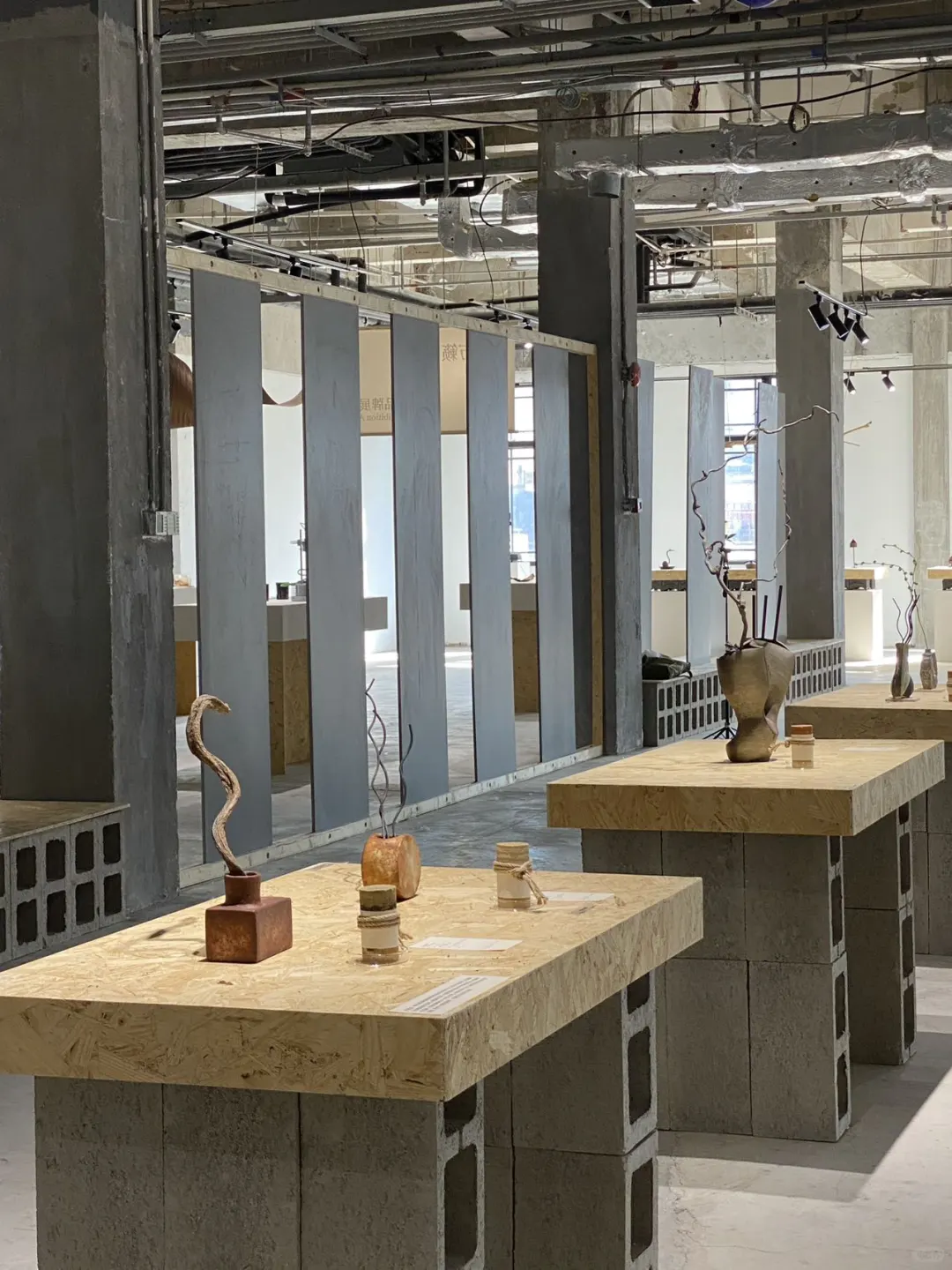 请看！香薰器物展和工业风空间的适配度