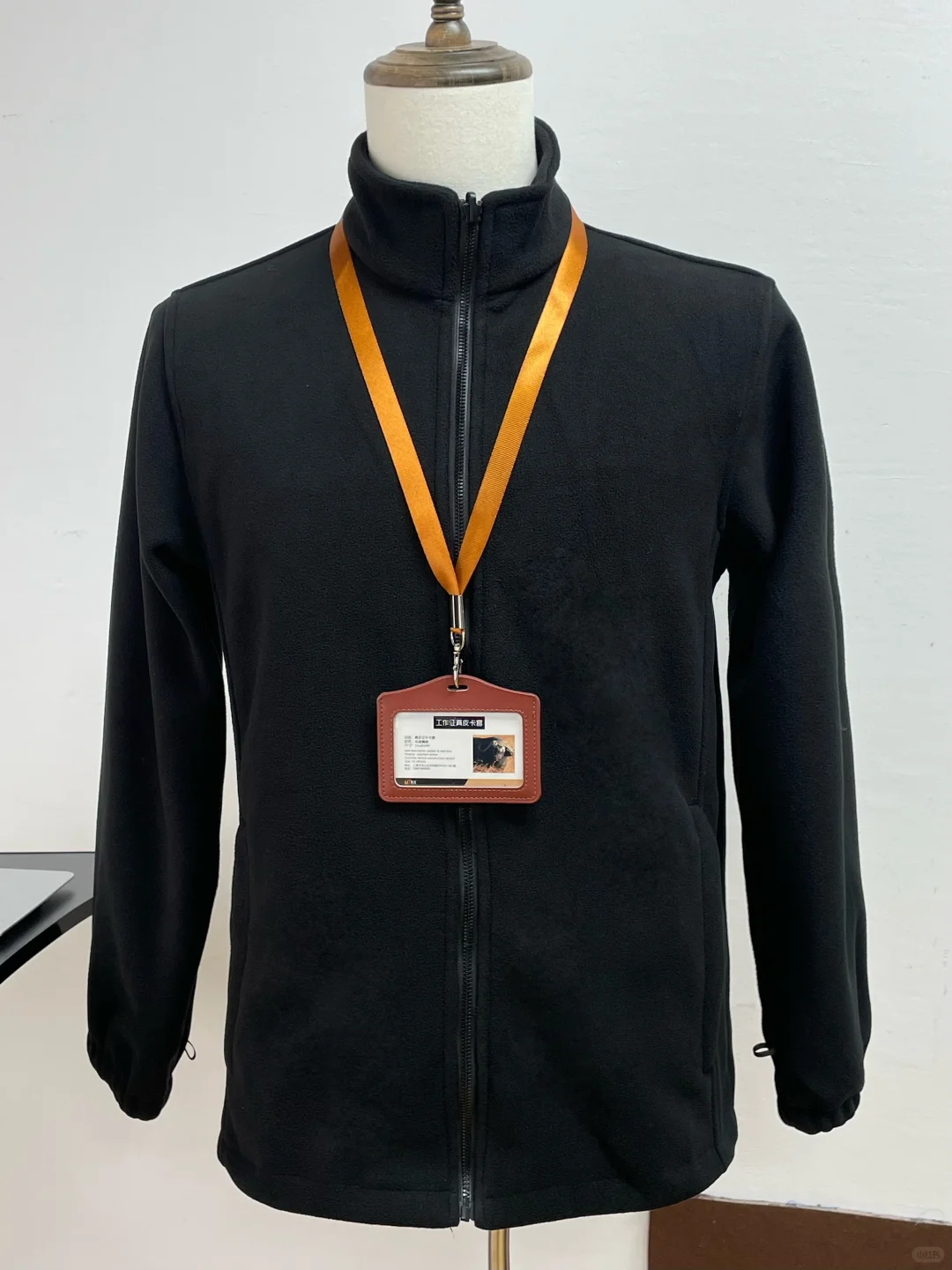 行政采购闭眼入的高级灰冲锋衣✨