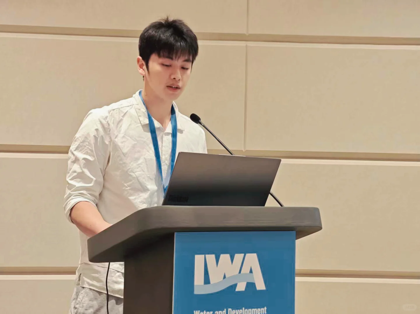 我的第一次国际会议发言，完成！✨