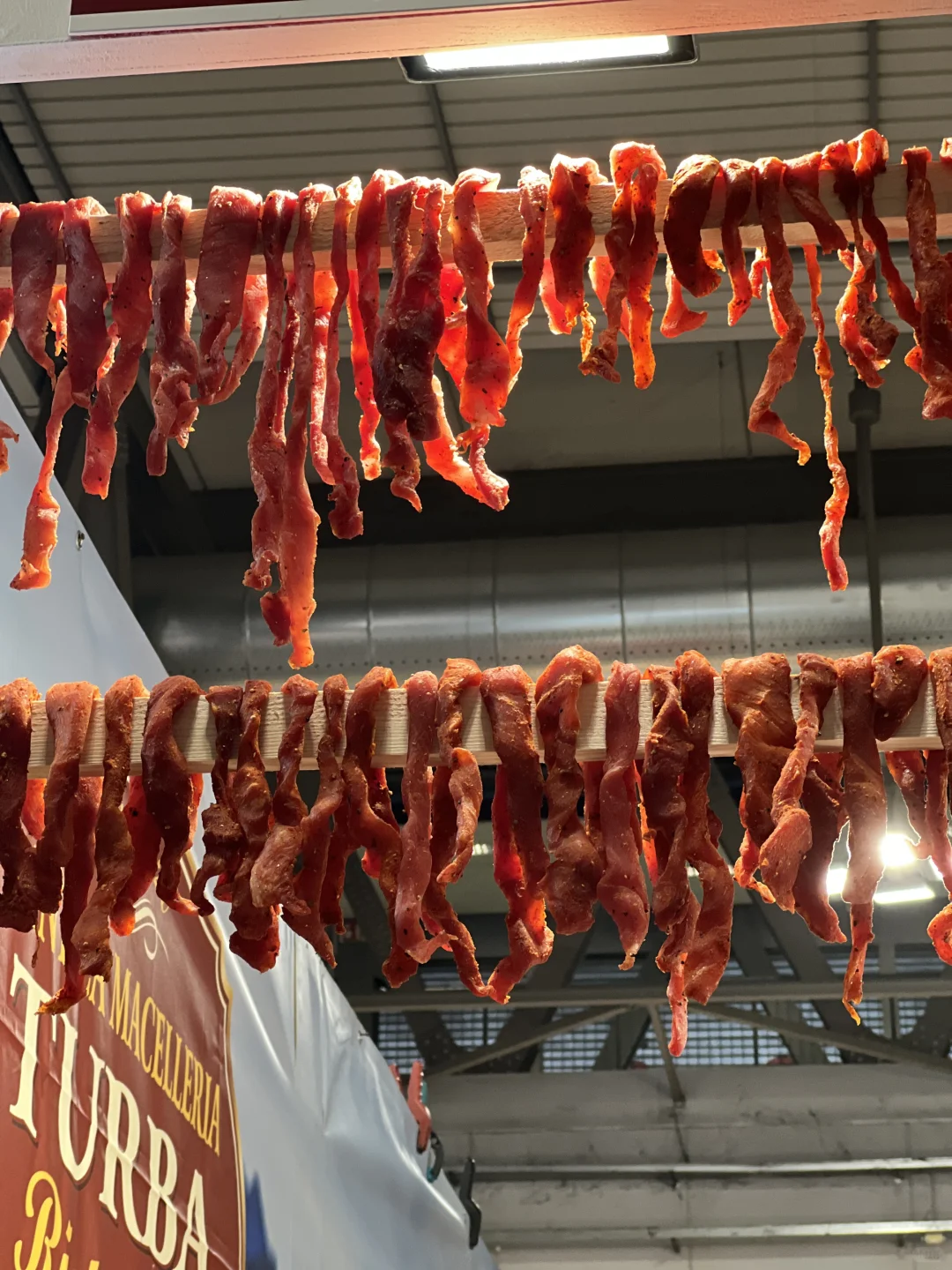 暴走6小时腿已断!米兰圣诞?大集实况!