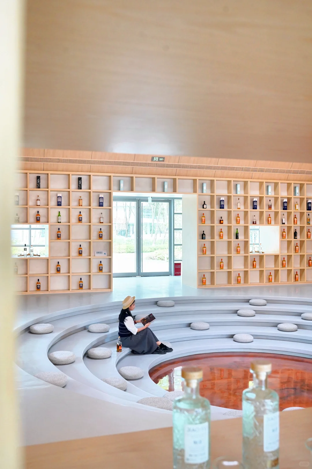 成都1h直达！藏在酒厂的童话展太好拍了……