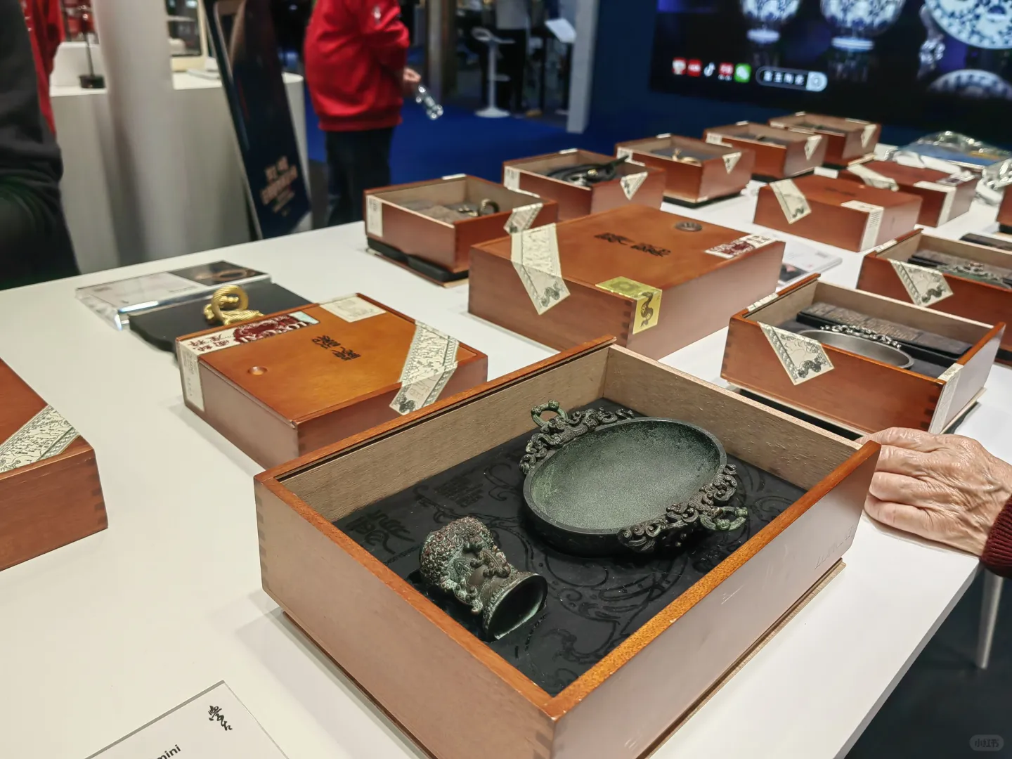 马年壶艺惊艳深圳茶博会，学古看真品