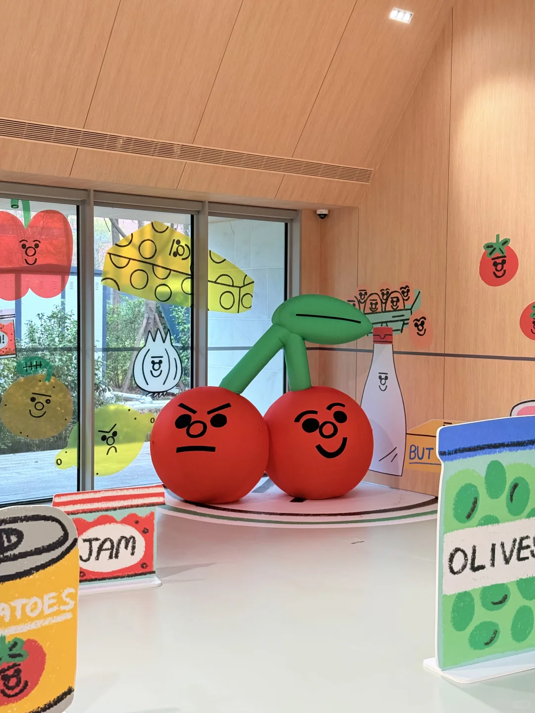 成都1h直达！藏在酒厂的童话展太好拍了……