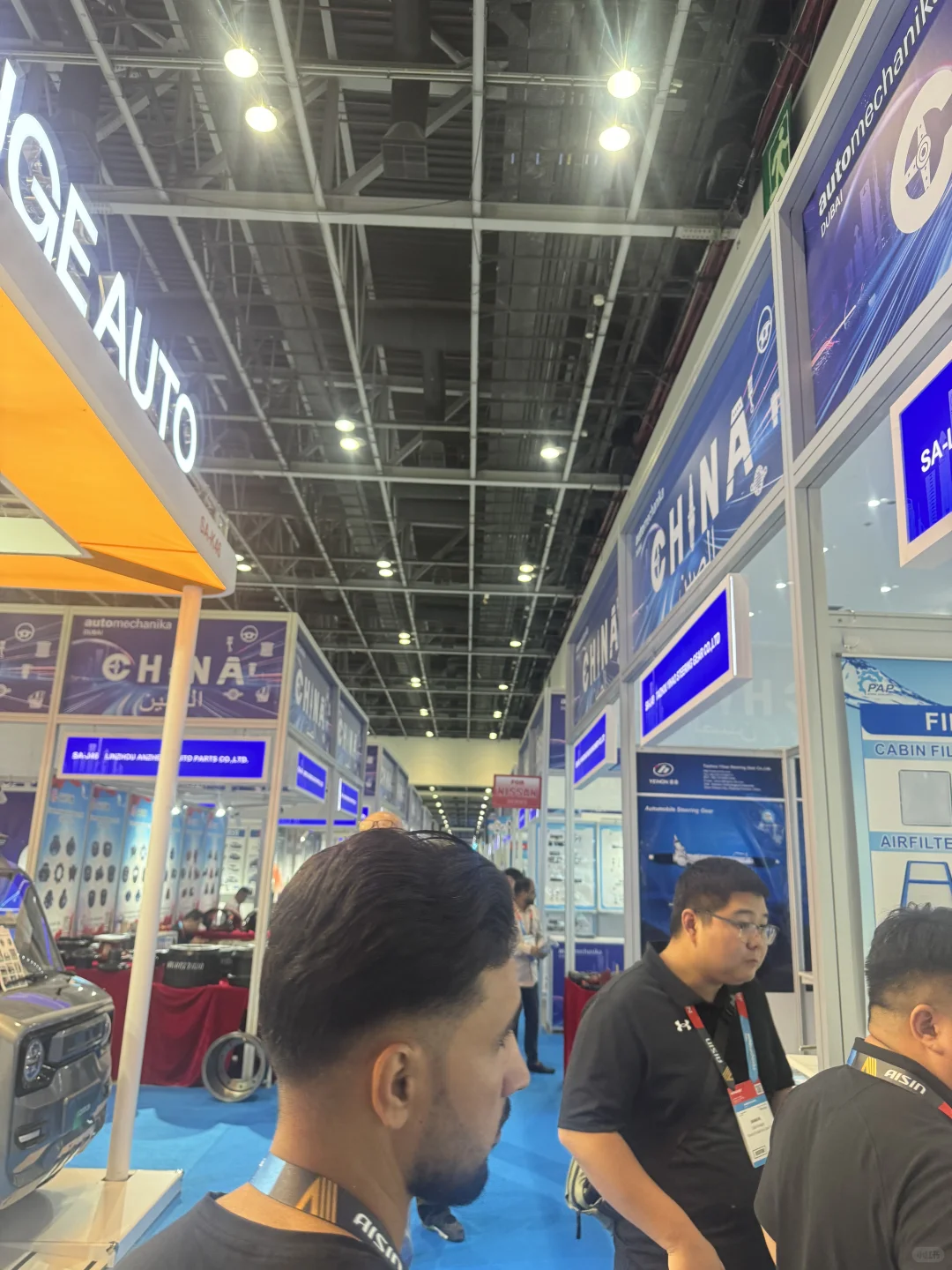 2025 中东迪拜汽配展现场