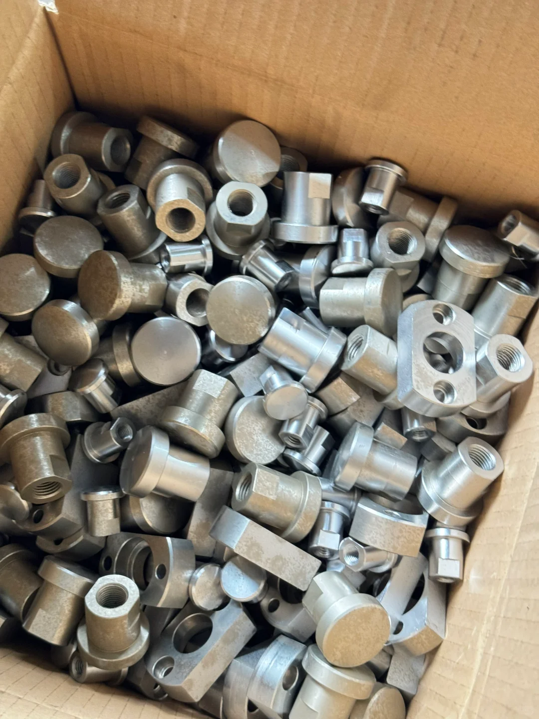 机加6?️产能拉满，招人是招得我心力交瘁……