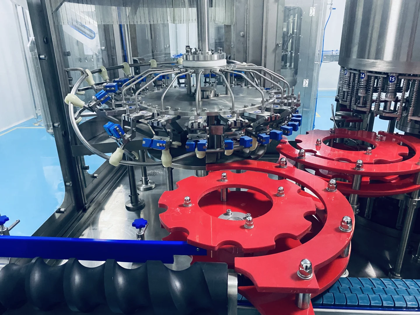 全自动易拉罐红牛饮料生产线设备组成介绍