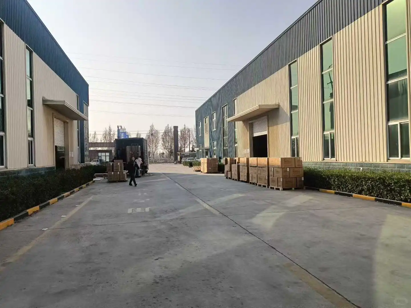 每天都要上班的代加工人