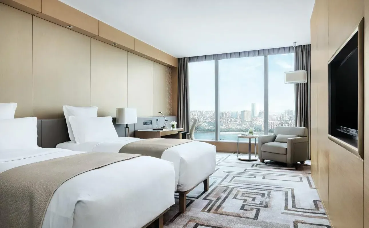 头一次看到广州朗豪300+/晚，广交会