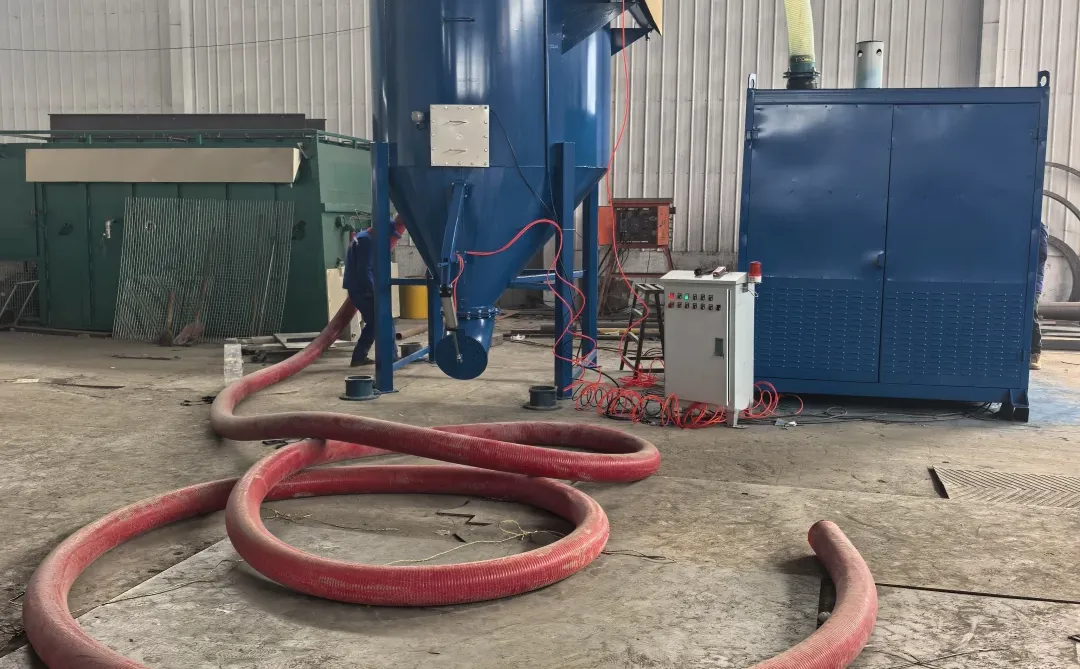 火车皮轻车底气力输送机。