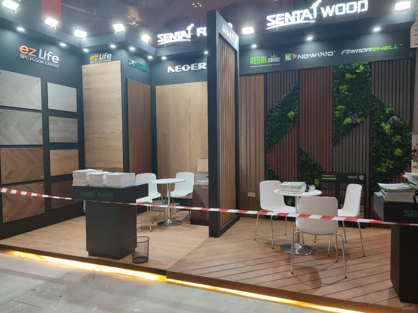 卡塔尔建材展现场直击！ 施工过程大公开