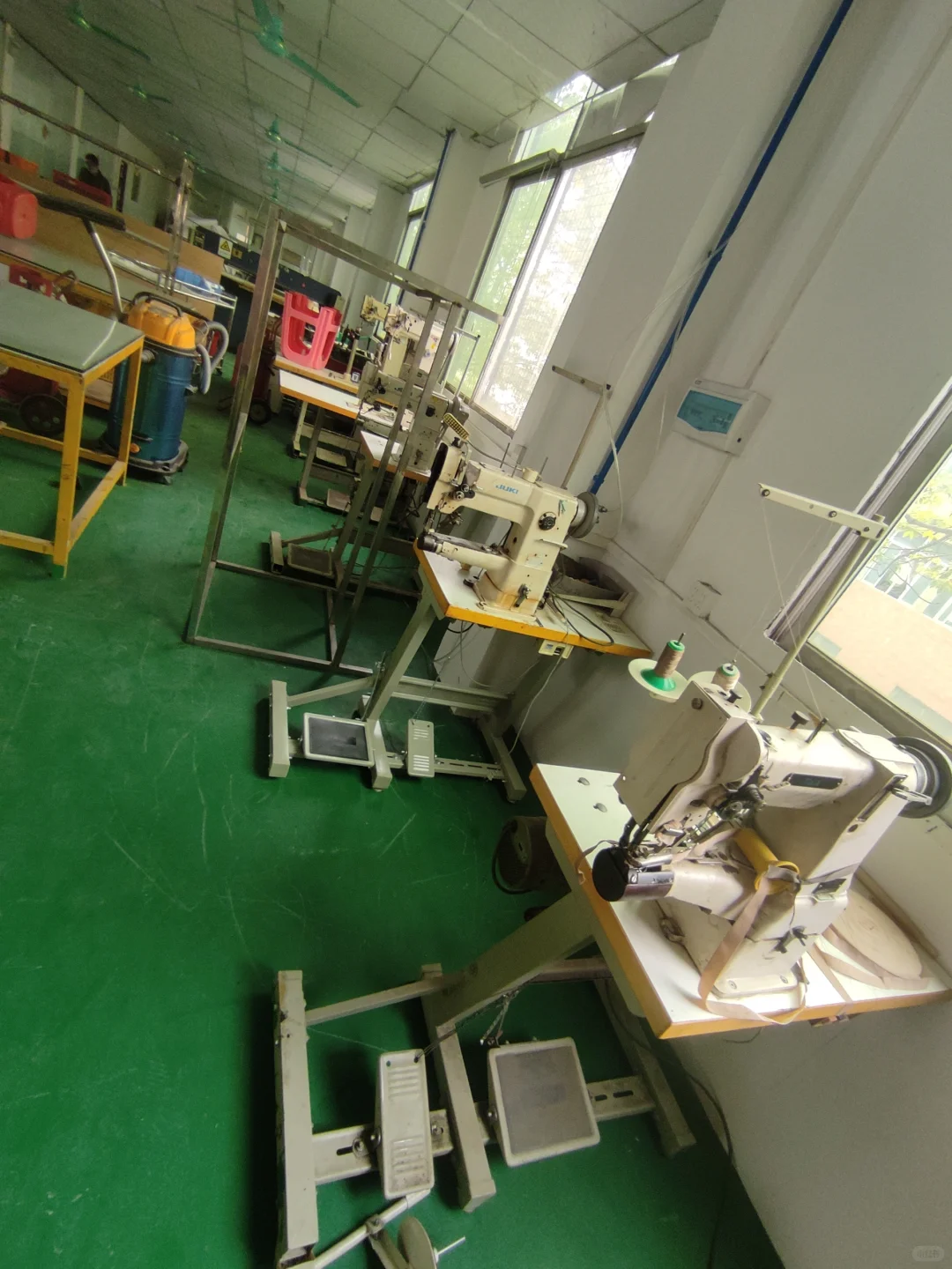 工厂破产，全部甩，甩卖。