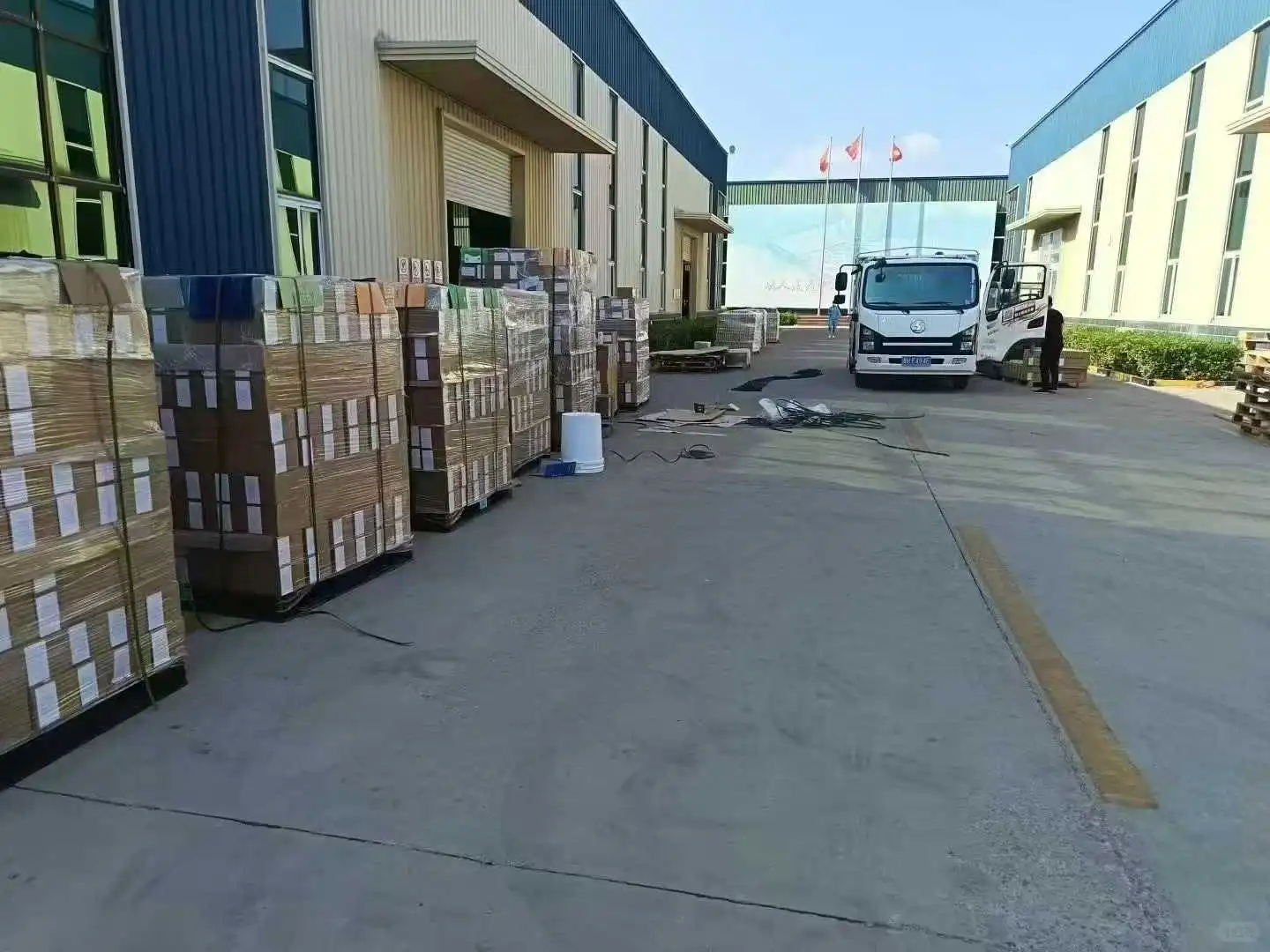 每天都要上班的代加工人