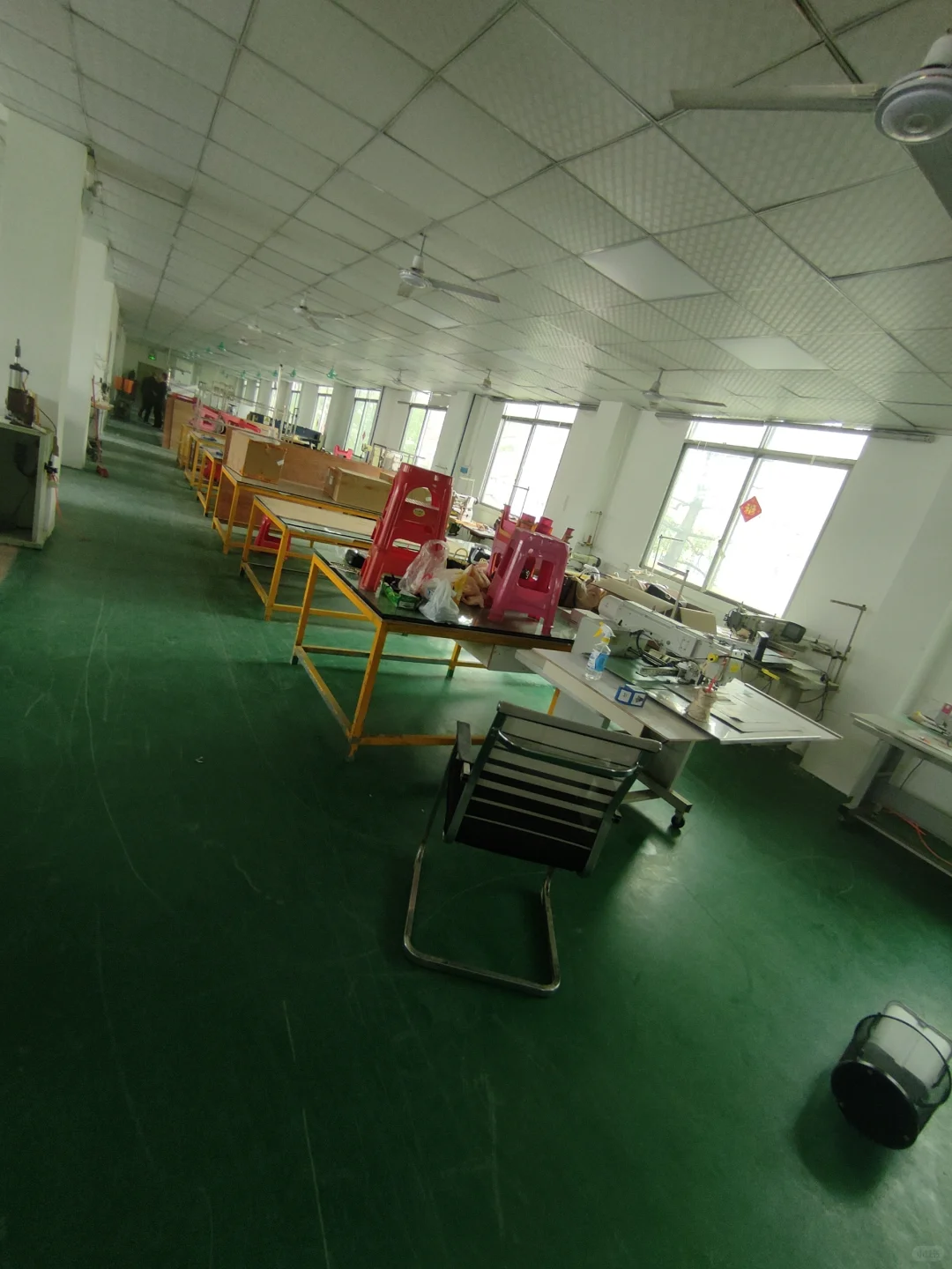 工厂破产，全部甩，甩卖。