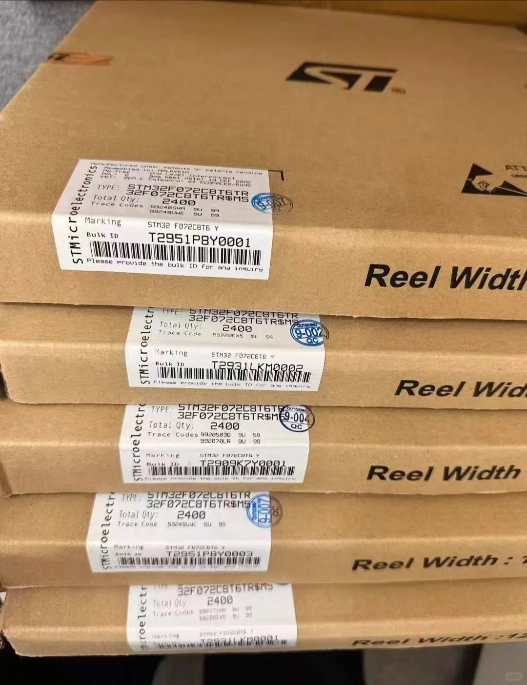 别再当废铁卖!企业芯片库存,是“电子黄金