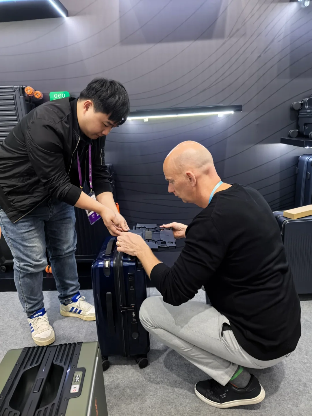 广交会结束啦 “广交世界，互利天下”