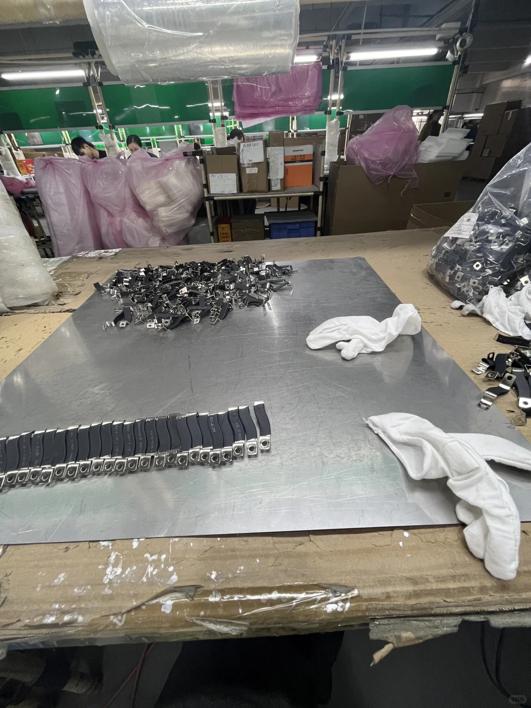 电子厂的第六天 好想跑路 好想回家 。。