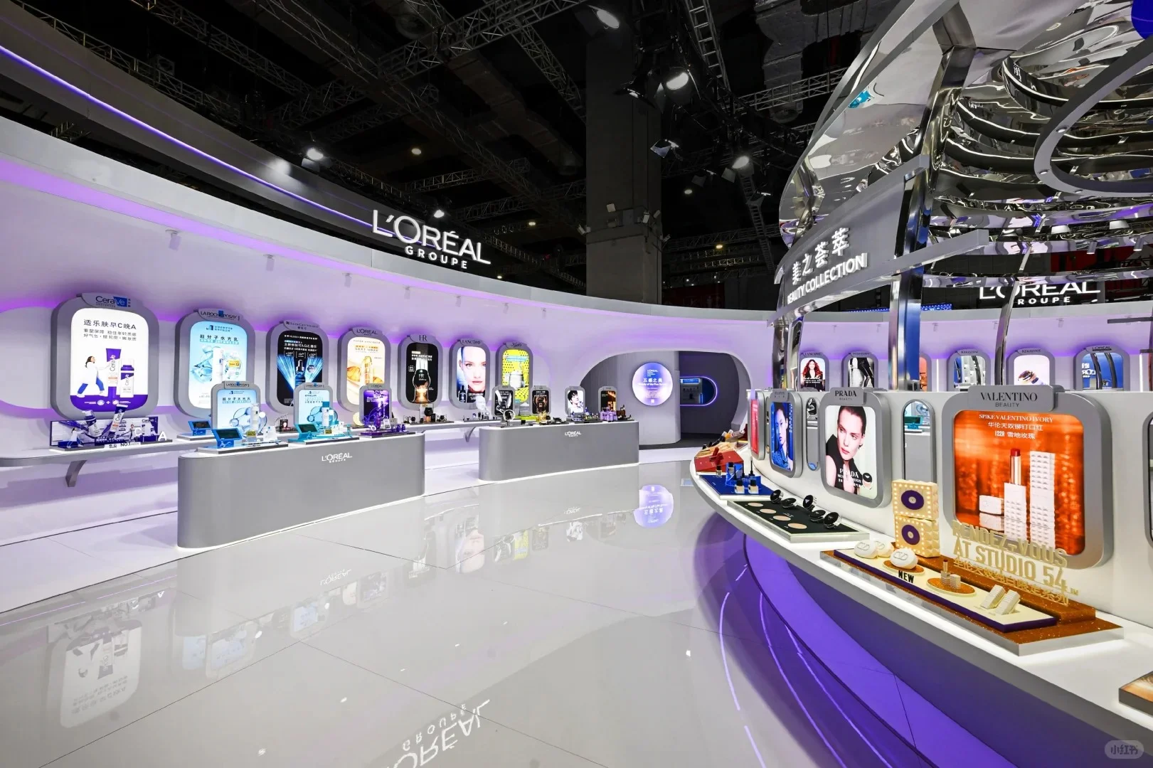 欧莱雅“美妆寰宇”，探索未来之美