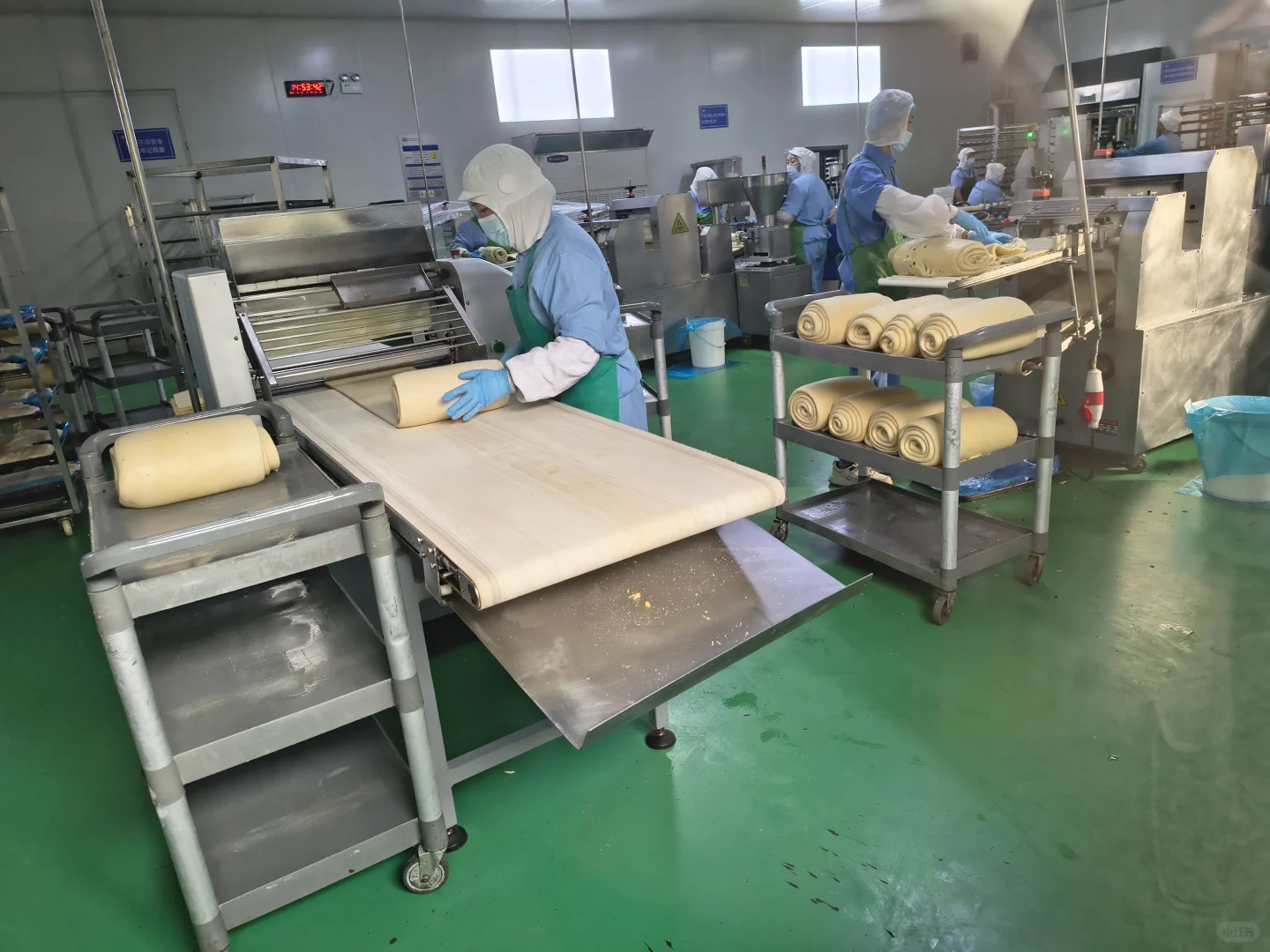 参观现代化食品厂，大为震撼!