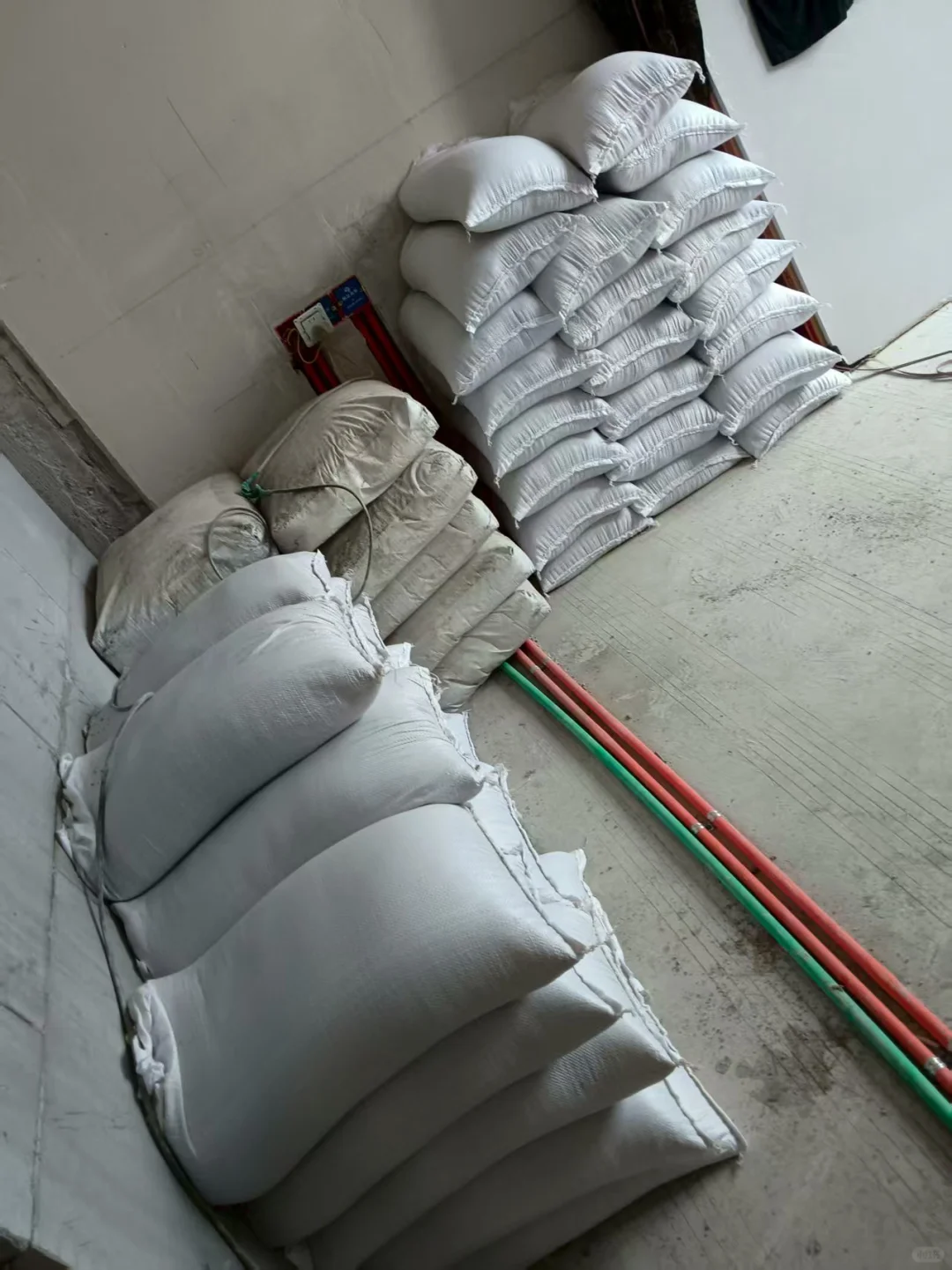 合专业建材批发货场 开启一站式采购新体验