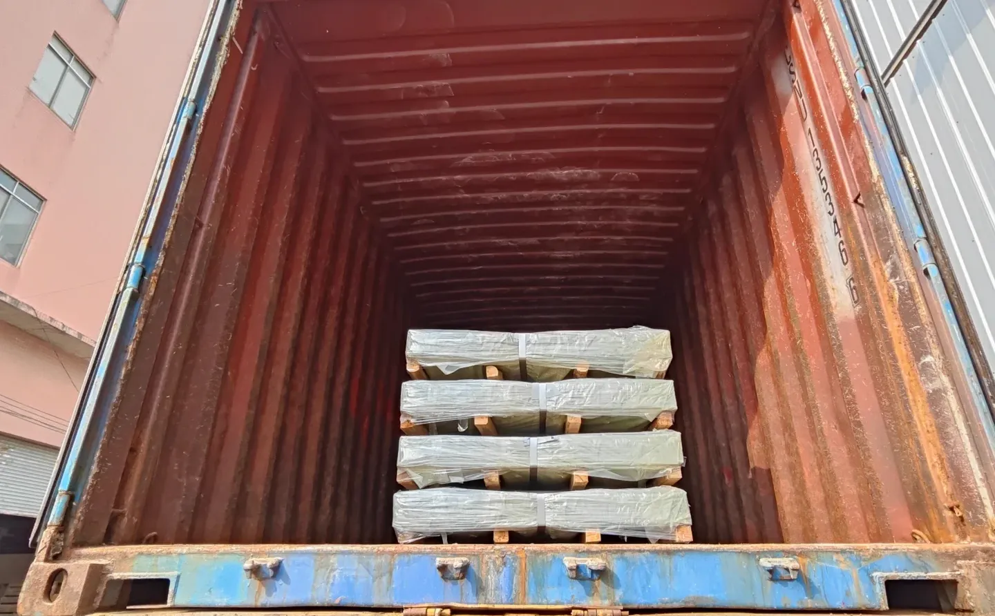 诚意寻求钢材外贸公司合作，合作共赢