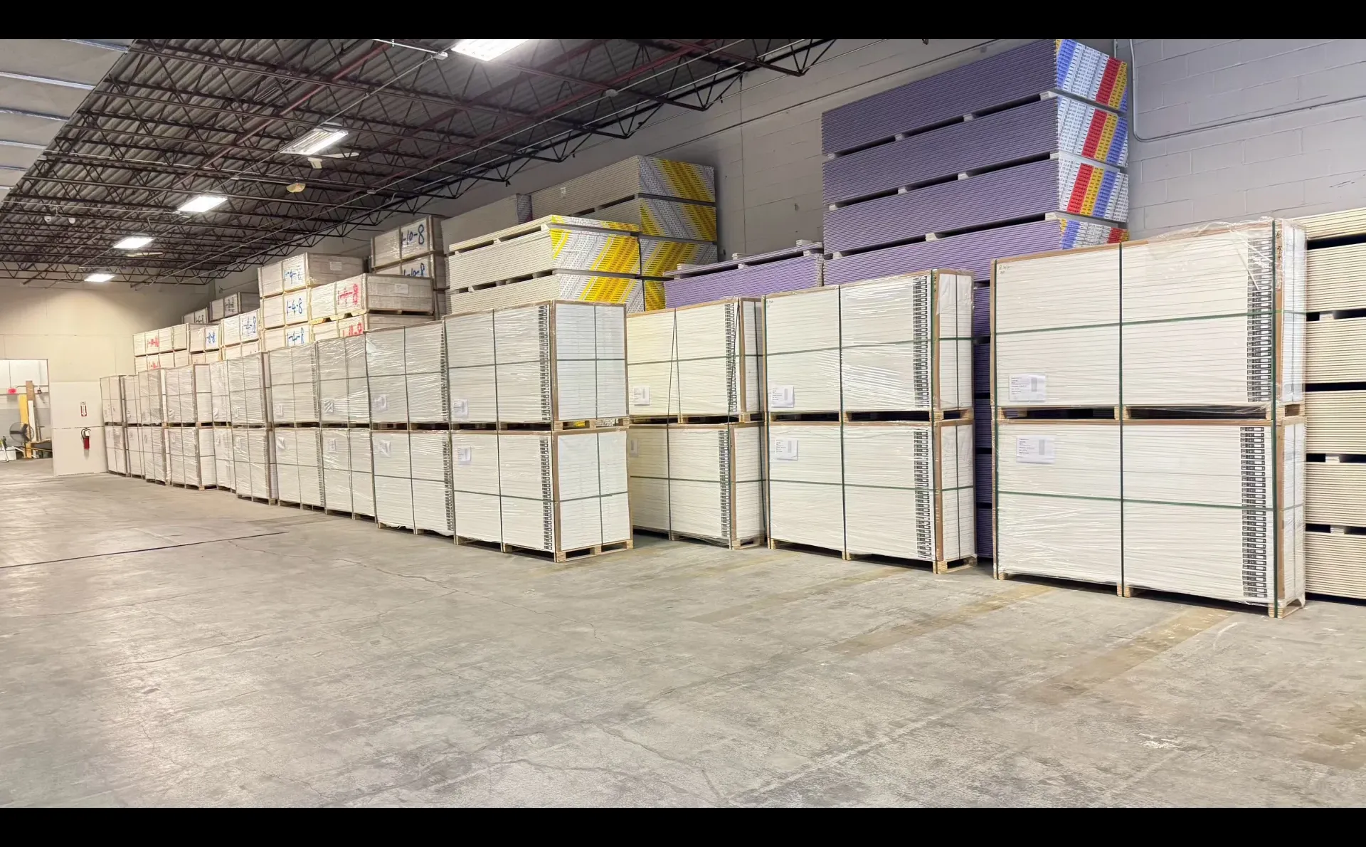 康州汇源建材 木线条内门到货批发与零售