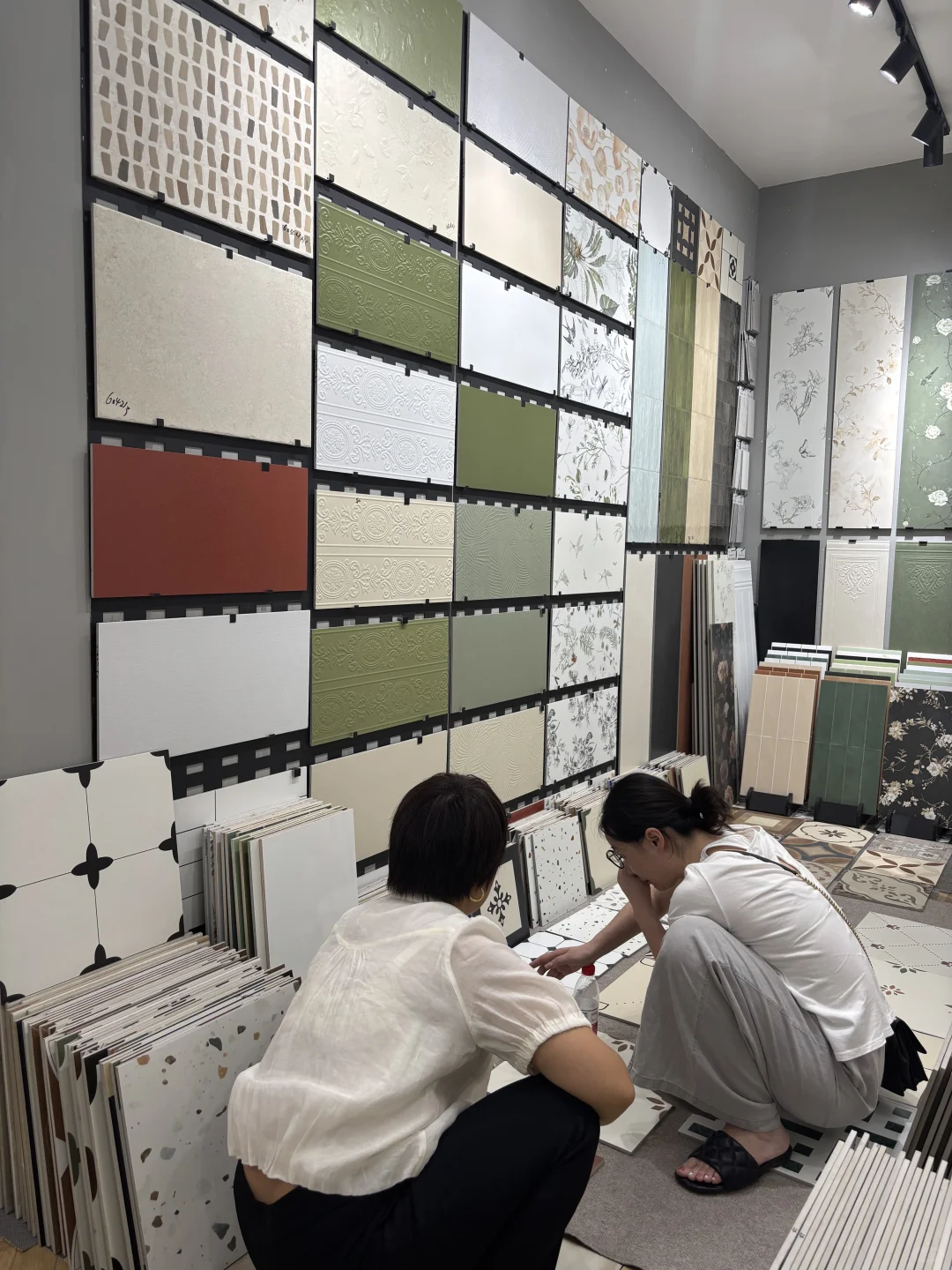 保定?又多了一家不踩坑的瓷砖仓库