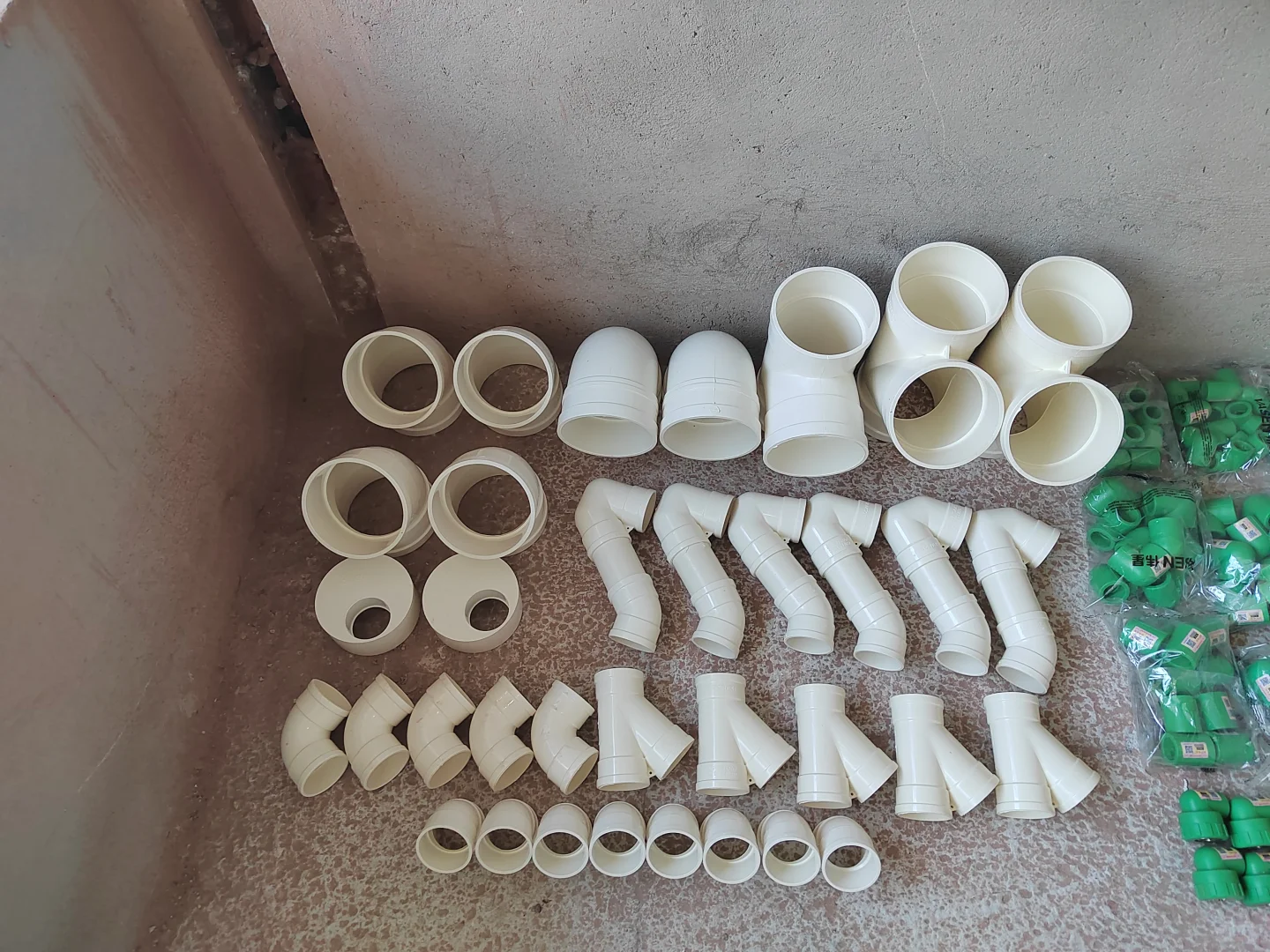 电线配送实拍|南宁建材批发