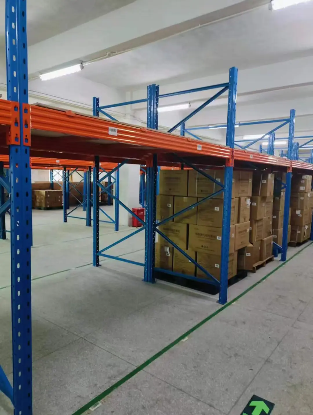 五金建材仓储神器层高可调货架告别杂乱堆积