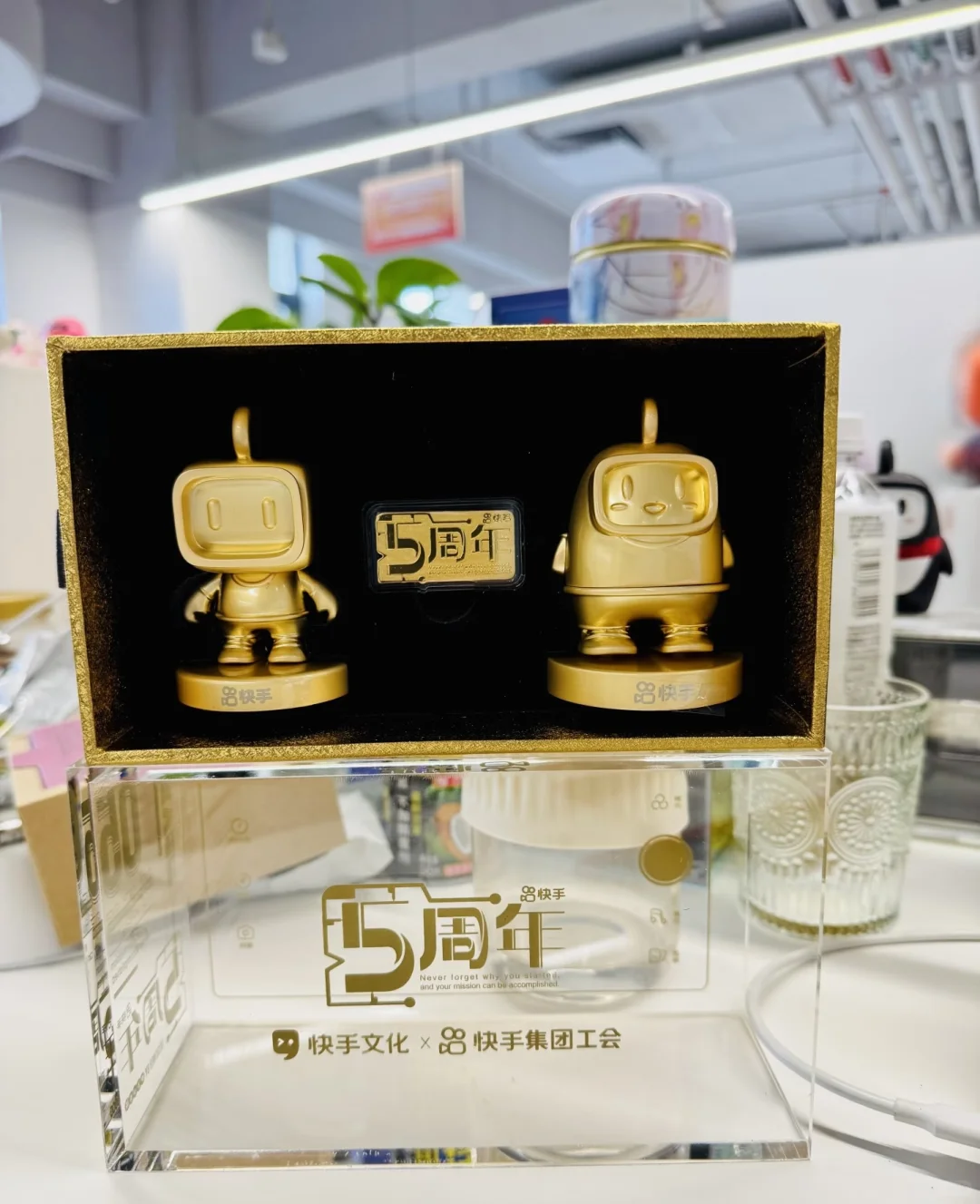 企业礼品定制天花板！从上市礼到春节礼盒