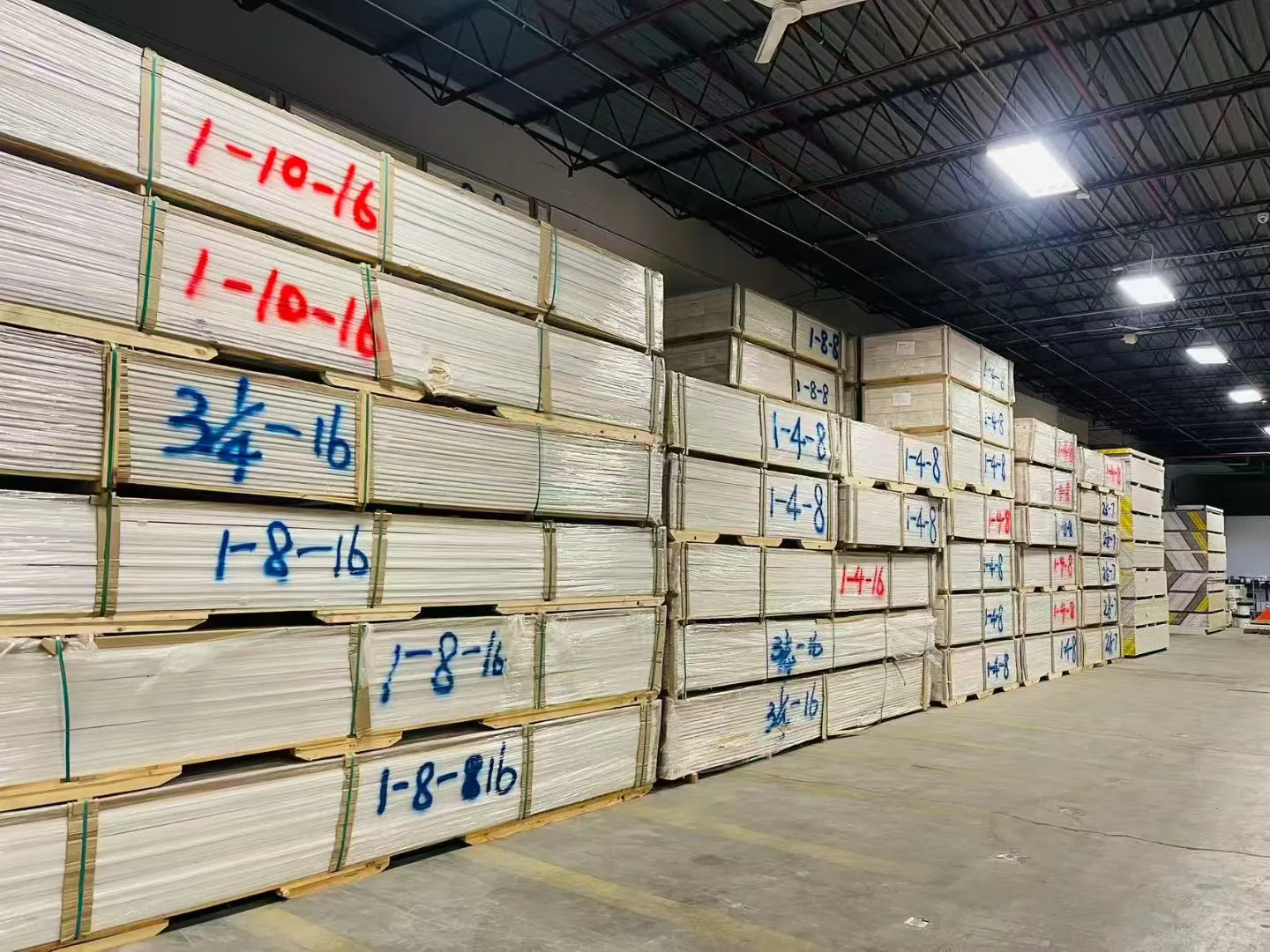 康州汇源建材 木线条内门到货批发与零售