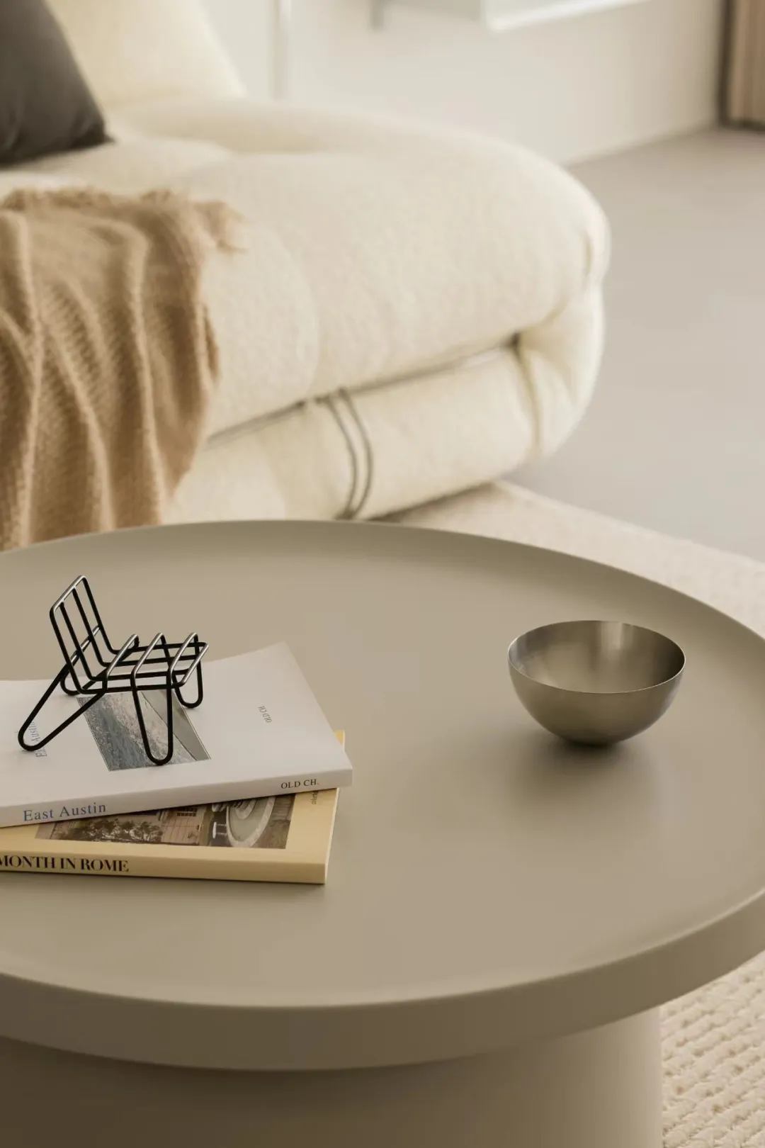 奶油风的温柔，水泥灰的硬朗，绝配！