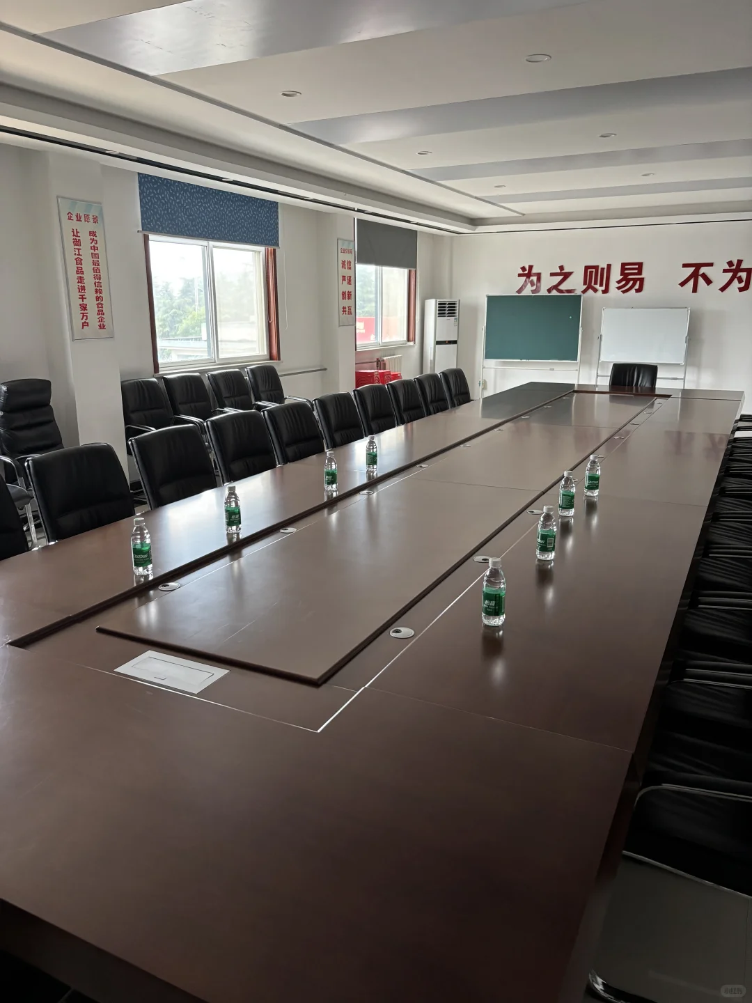 从快消大厂到合作山姆代工厂,95 后创业终于