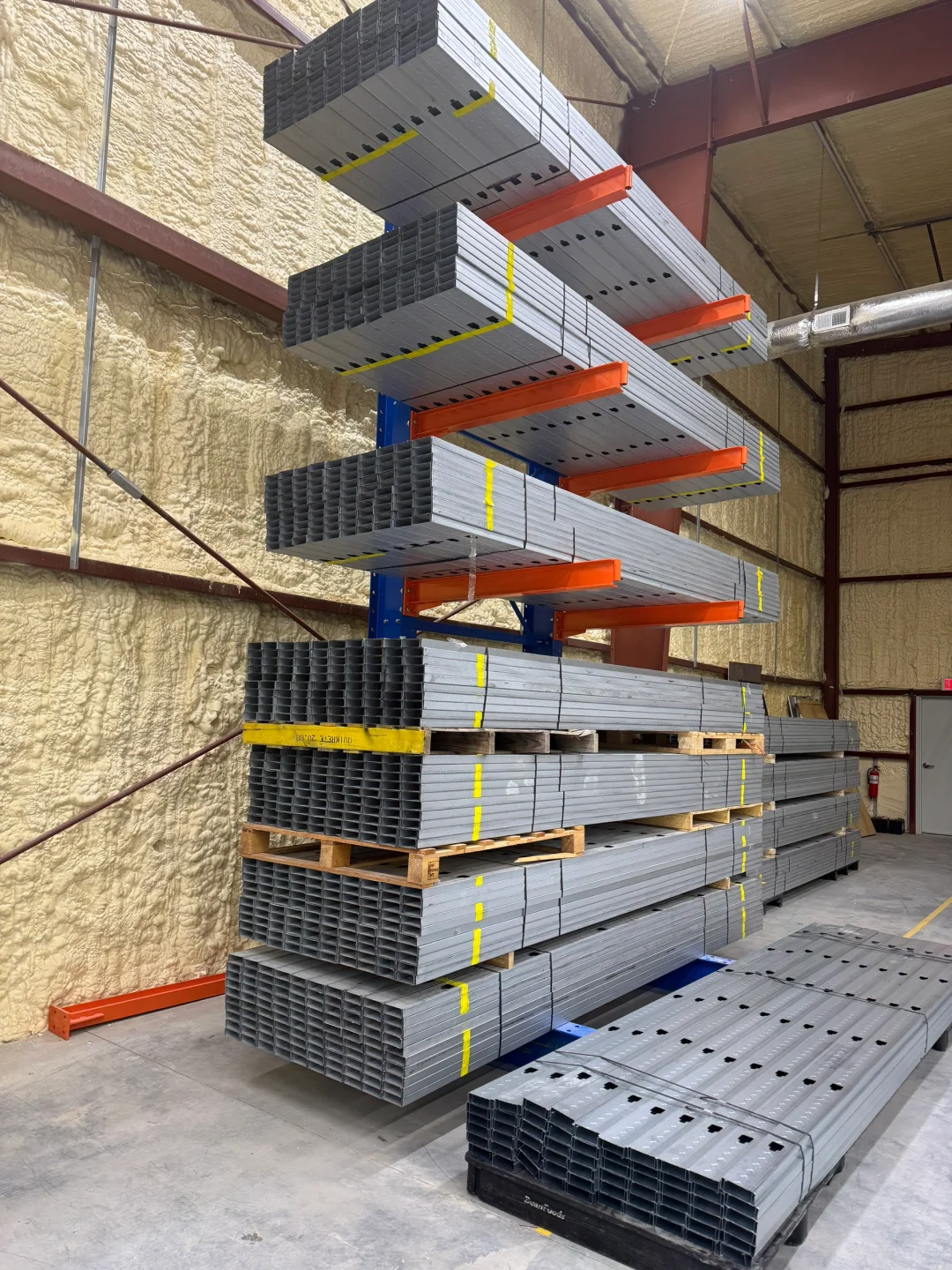 各类建材批发零售，欢迎各位私聊咨询