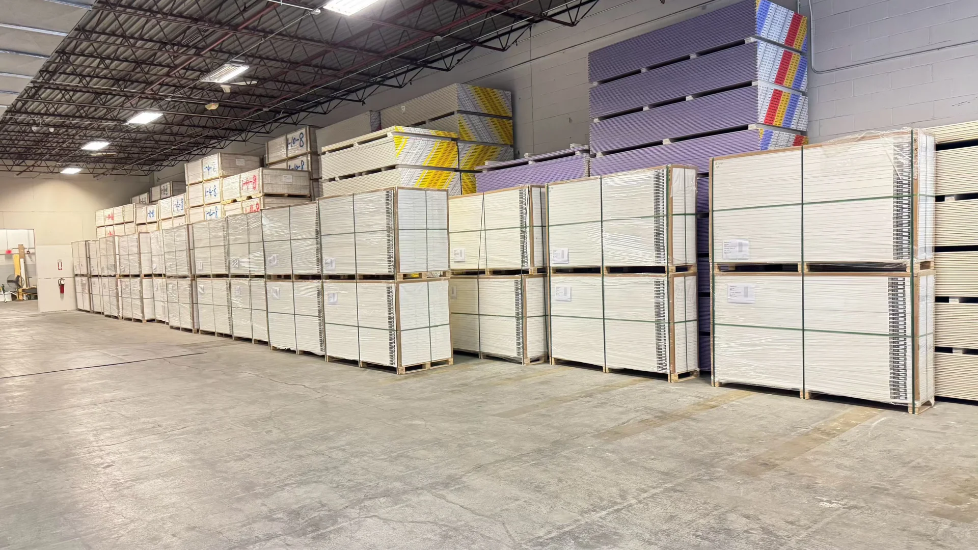 康州汇源建材 木线条内门到货批发与零售