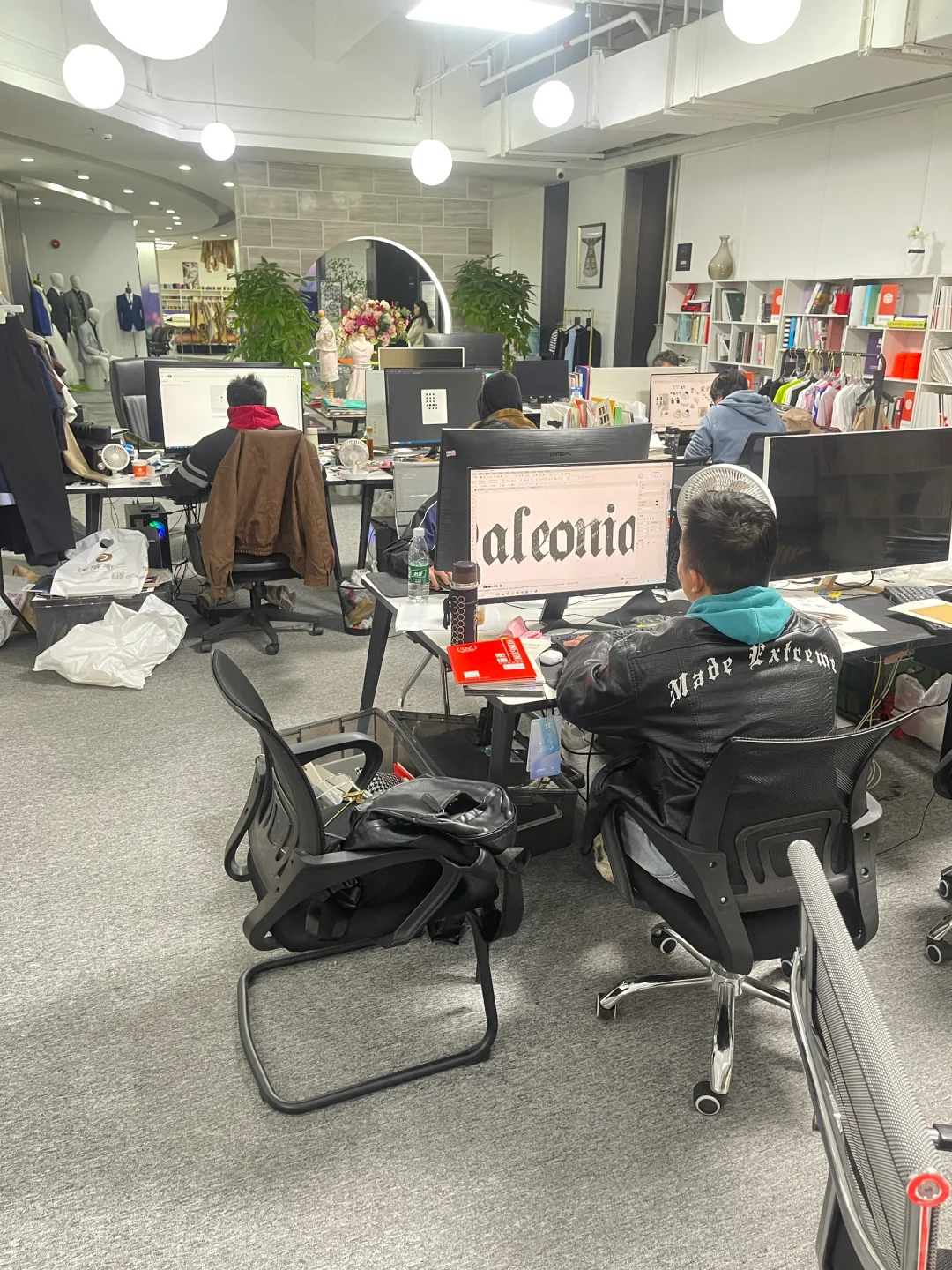 服装设计打版我们是专业的?找我们就对了